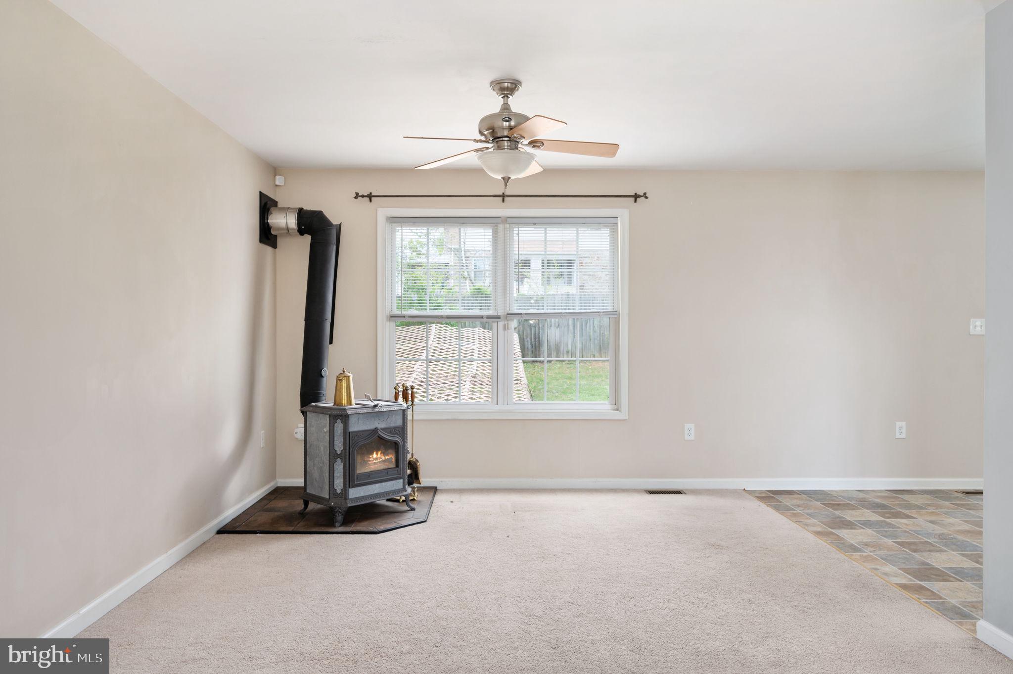 WOODSIDE - Residential