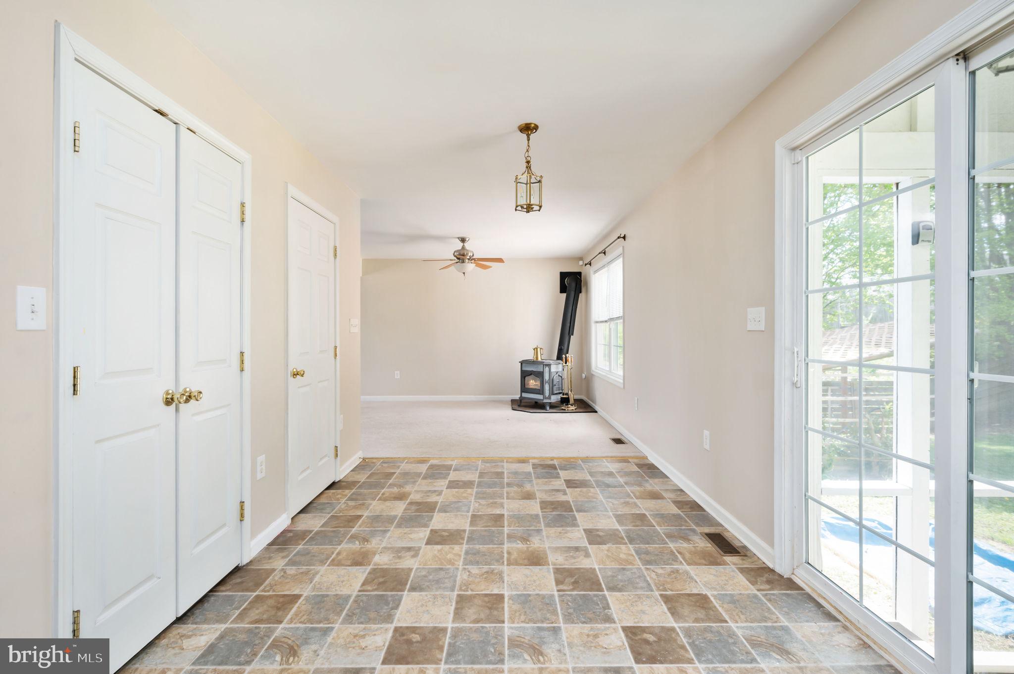 WOODSIDE - Residential