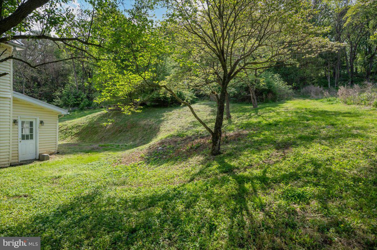 HALLTOWN - Residential