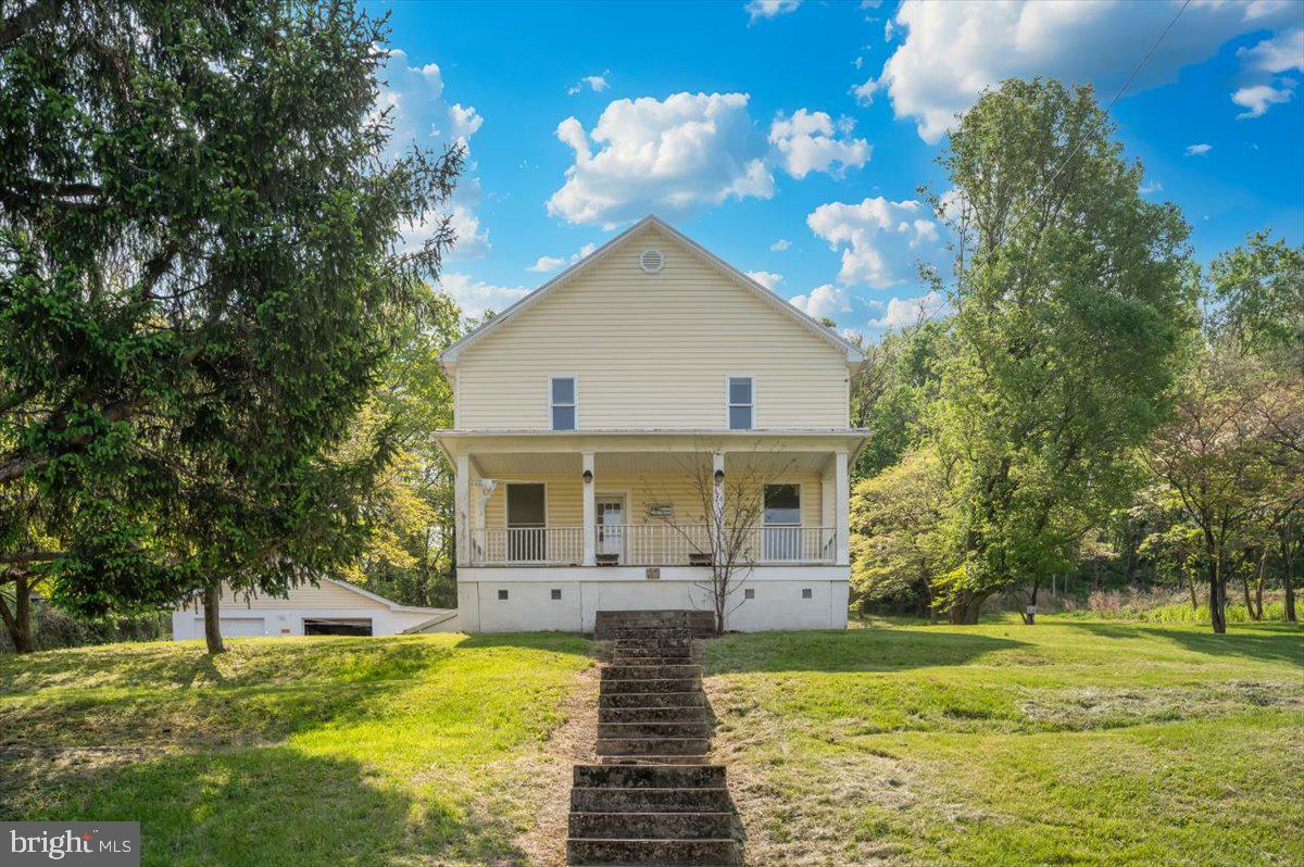 HALLTOWN - Residential