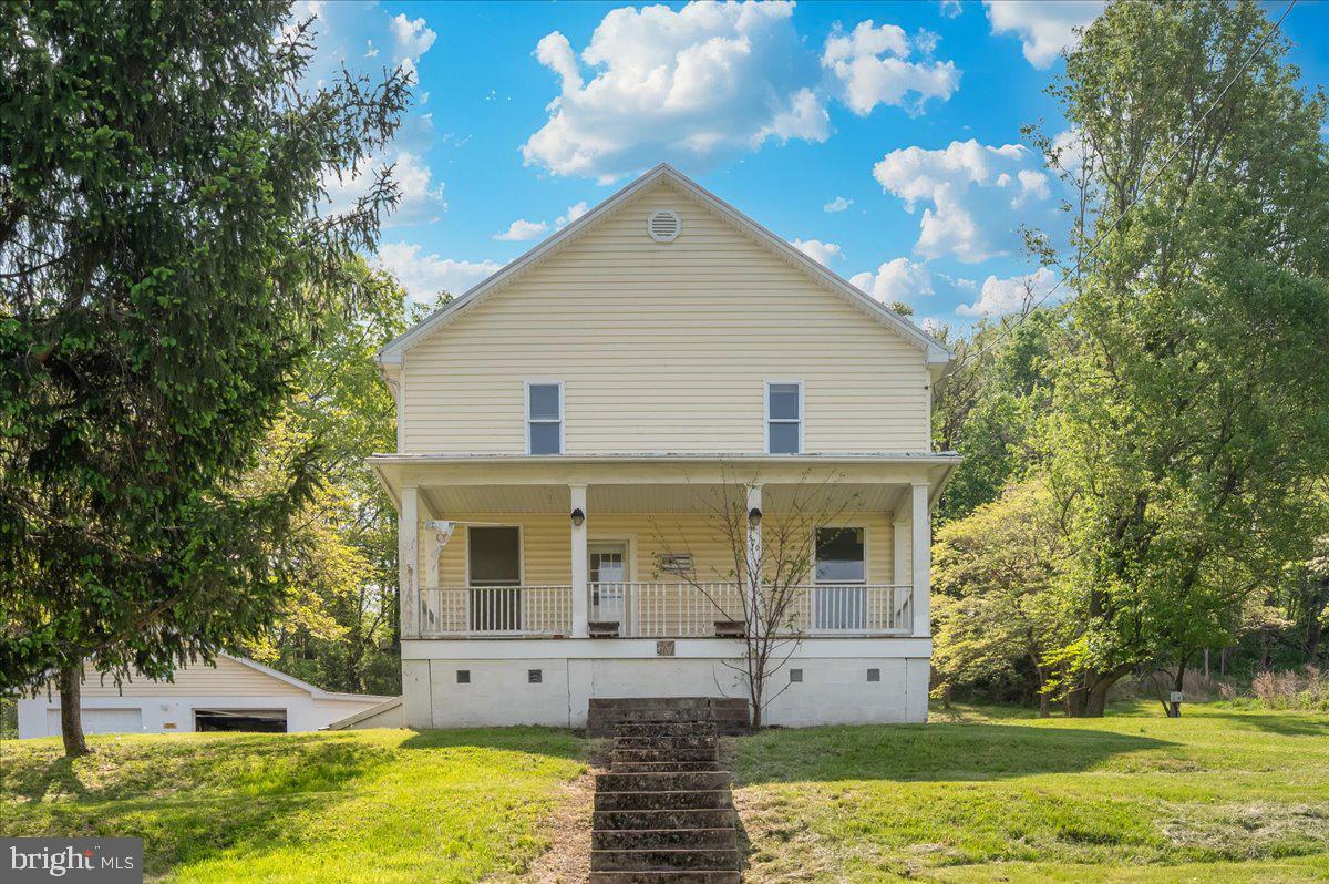 HALLTOWN - Residential