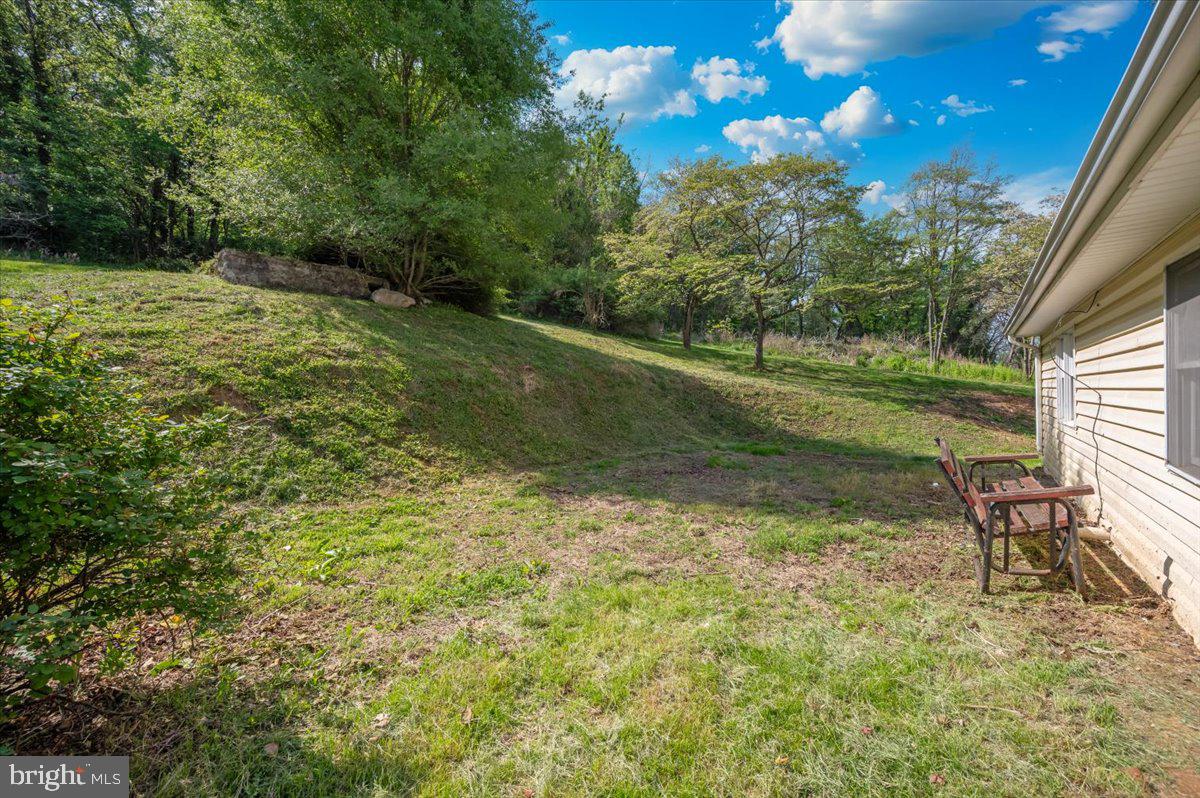 HALLTOWN - Residential