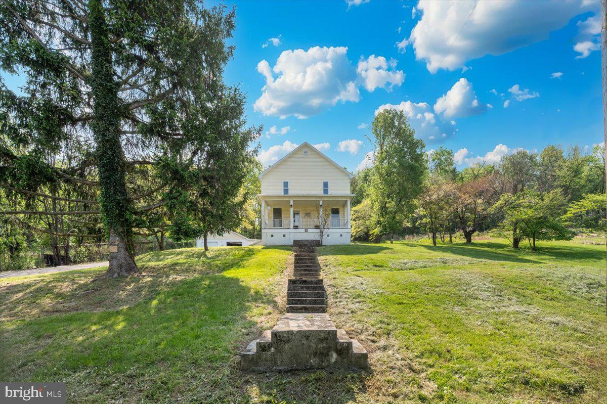 HALLTOWN - Residential