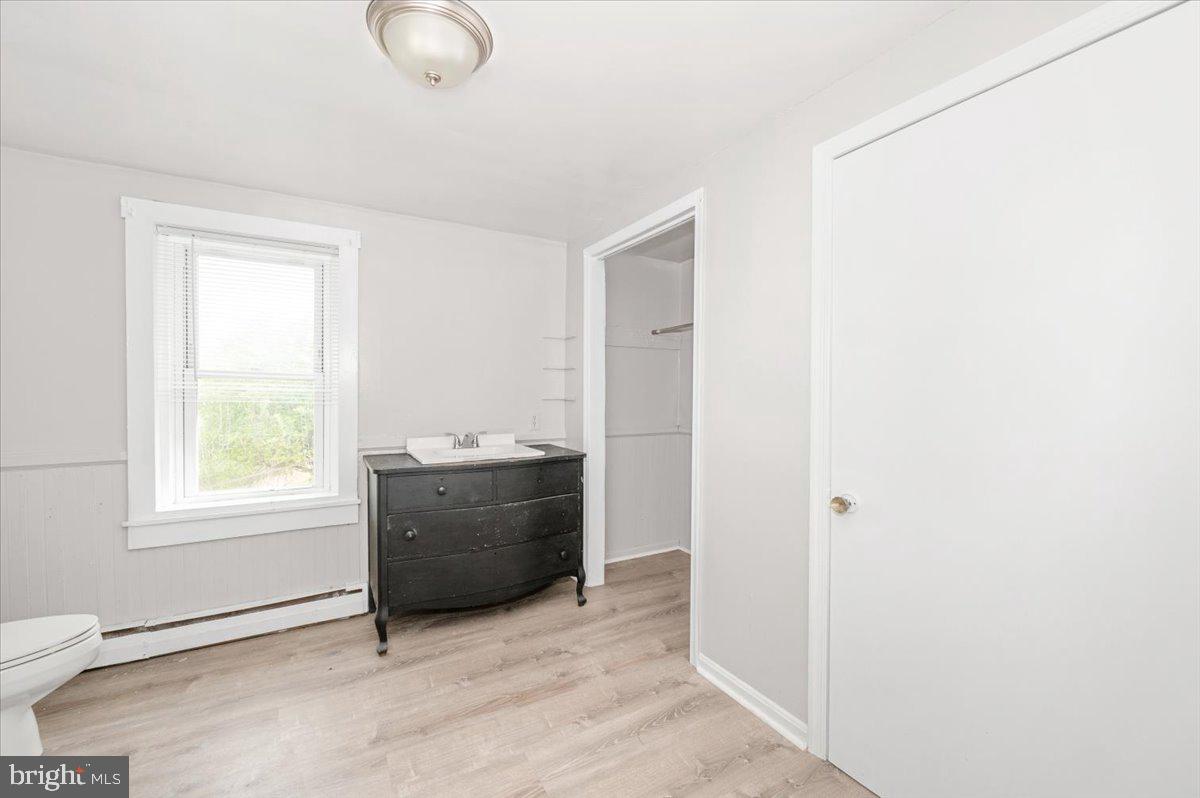 HALLTOWN - Residential