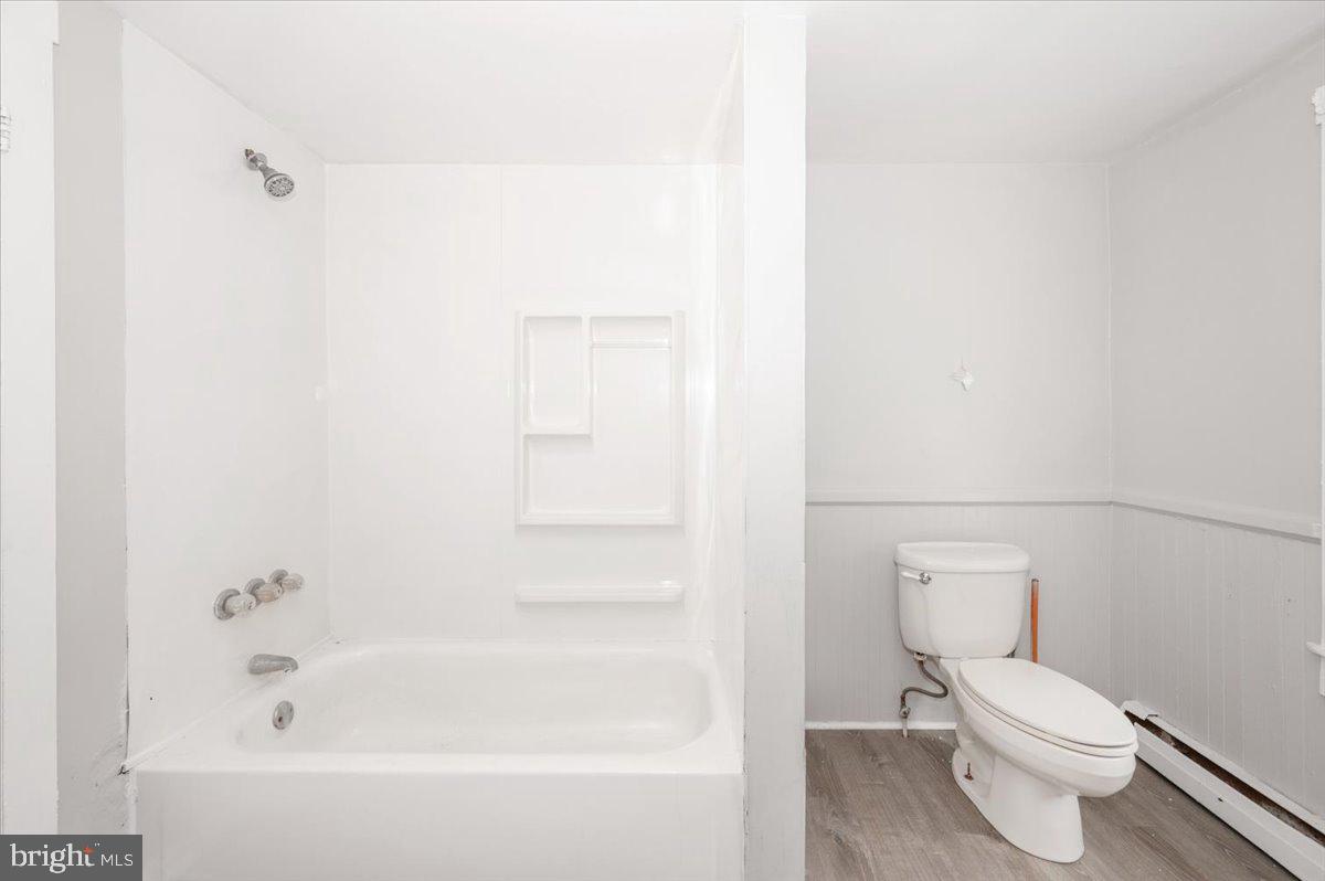 HALLTOWN - Residential