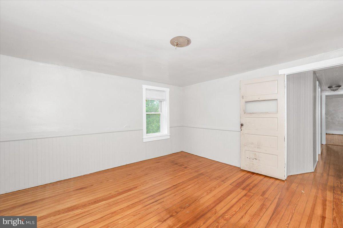 HALLTOWN - Residential