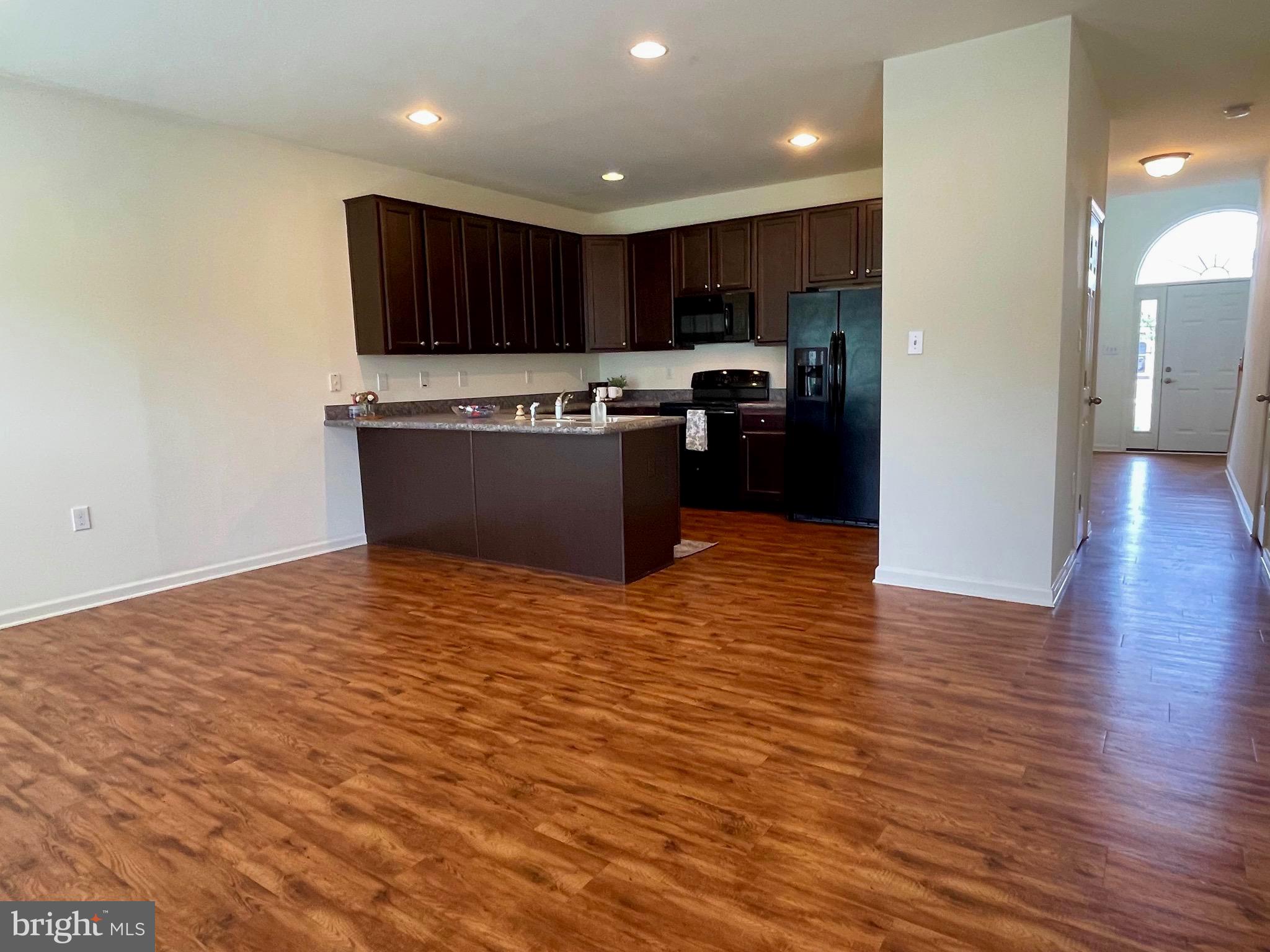 SPRING MILLS - Residential