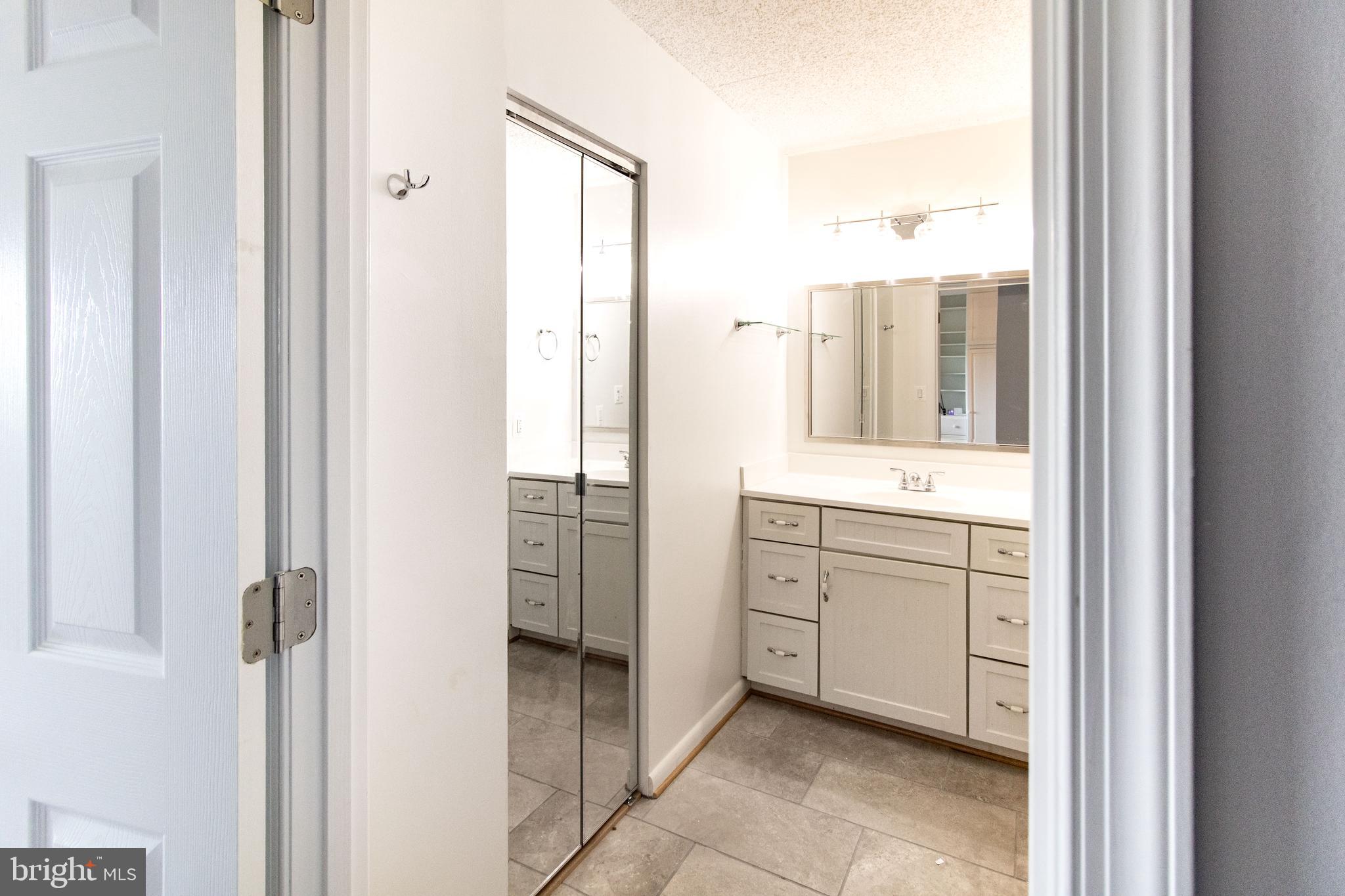 PARC EAST - Residential Lease