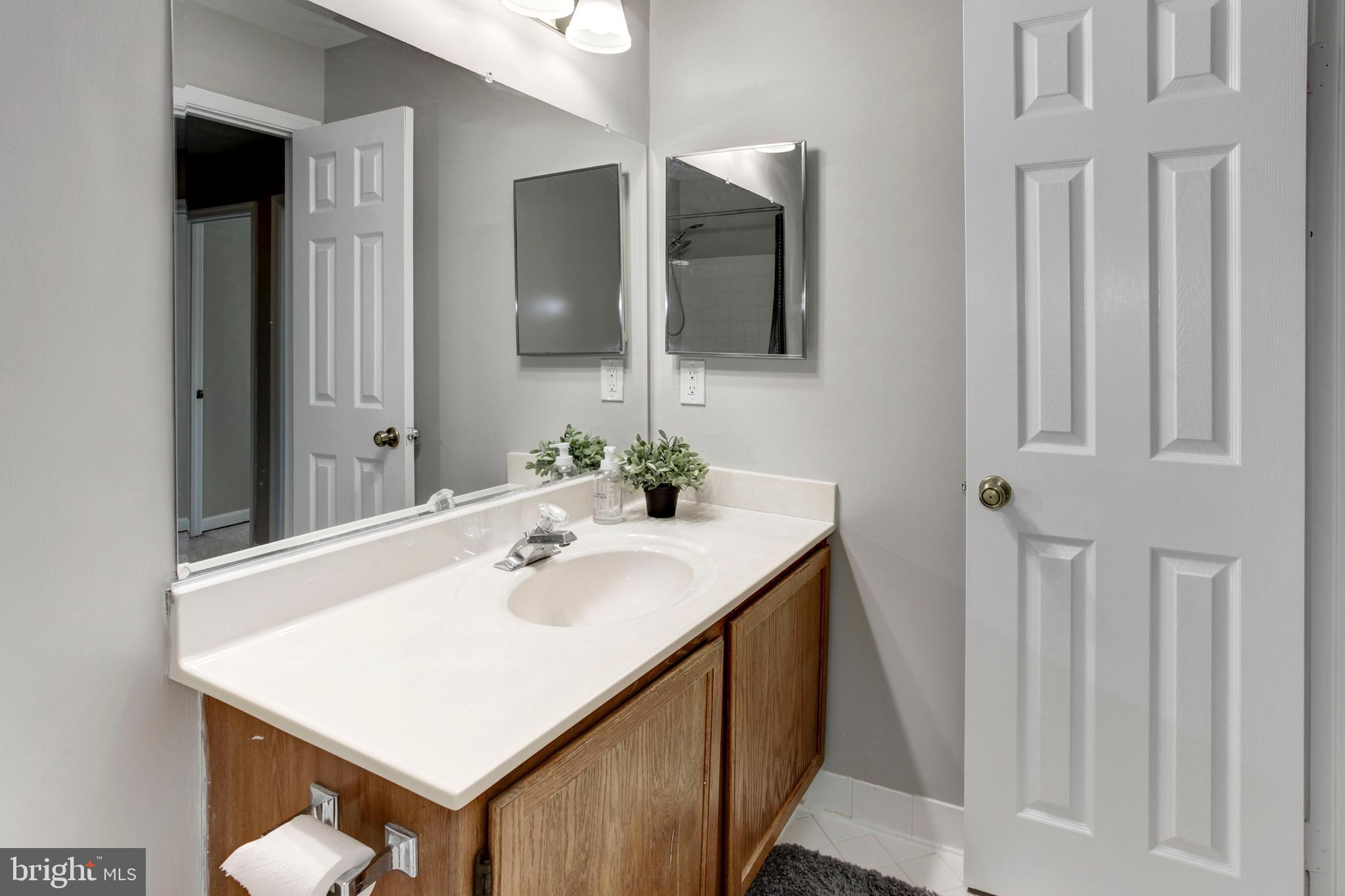 SOMERSET AT WESTRIDGE - Residential