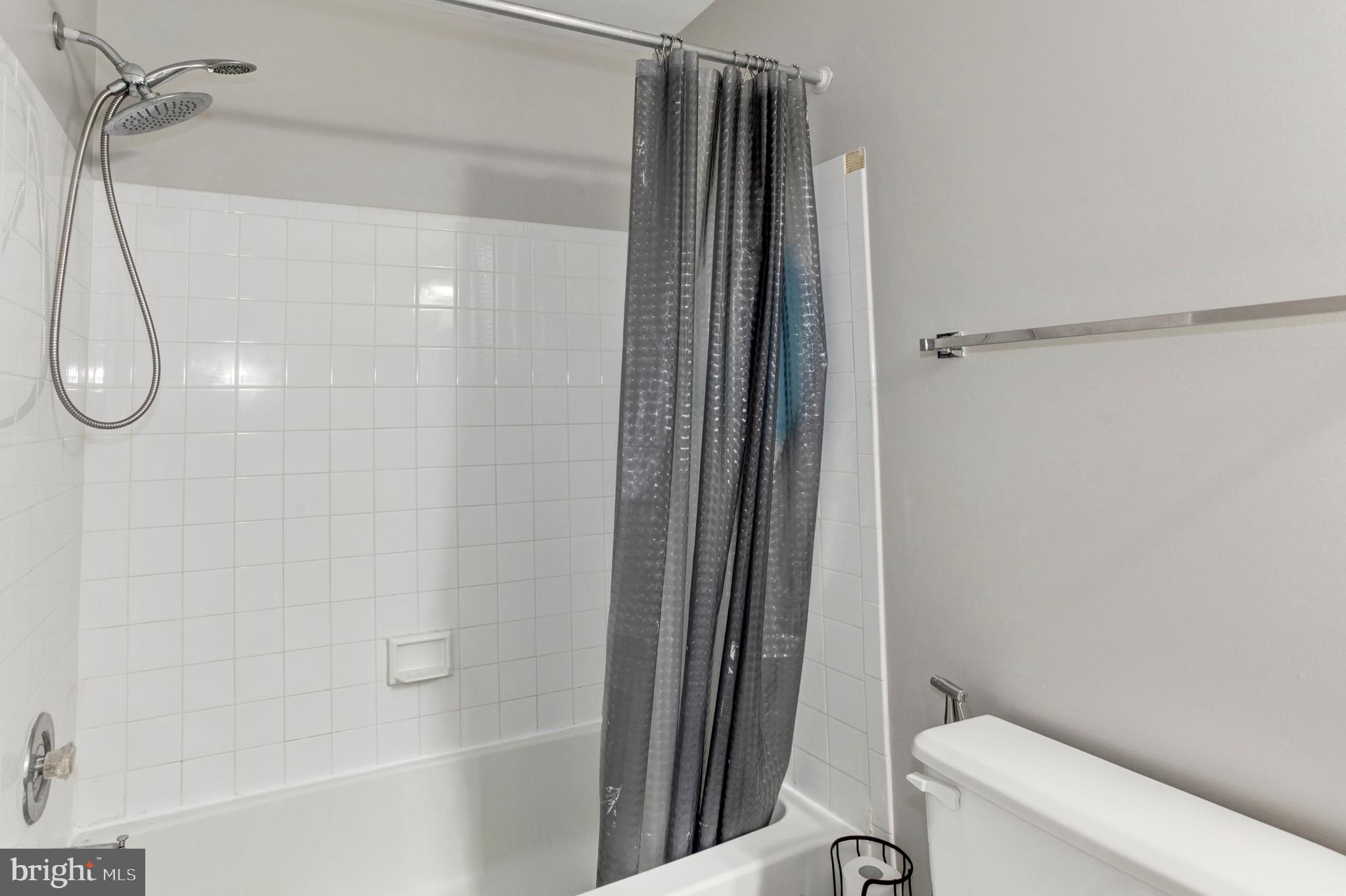 SOMERSET AT WESTRIDGE - Residential