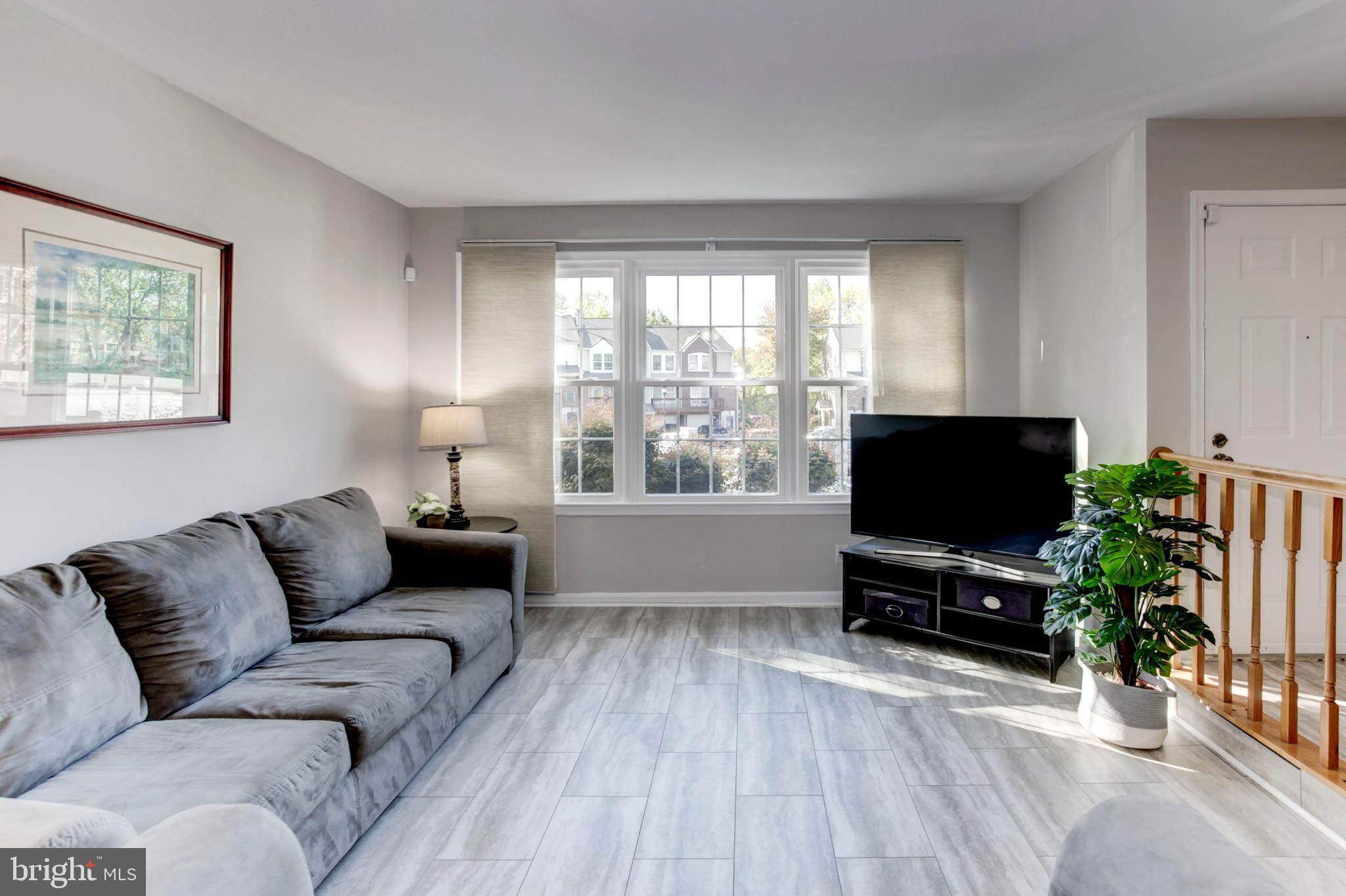 SOMERSET AT WESTRIDGE - Residential