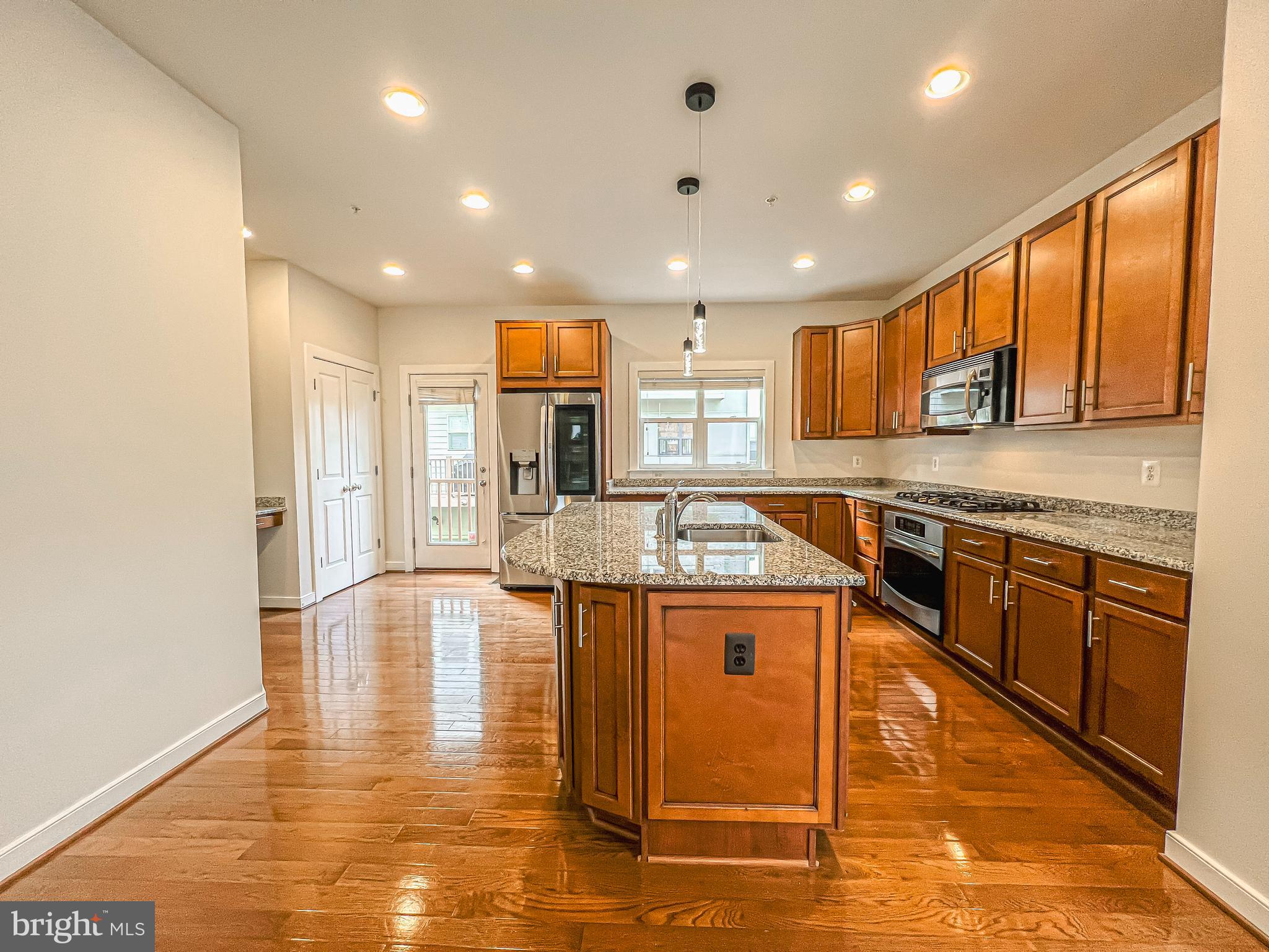 CENTERPOINTE - Residential Lease