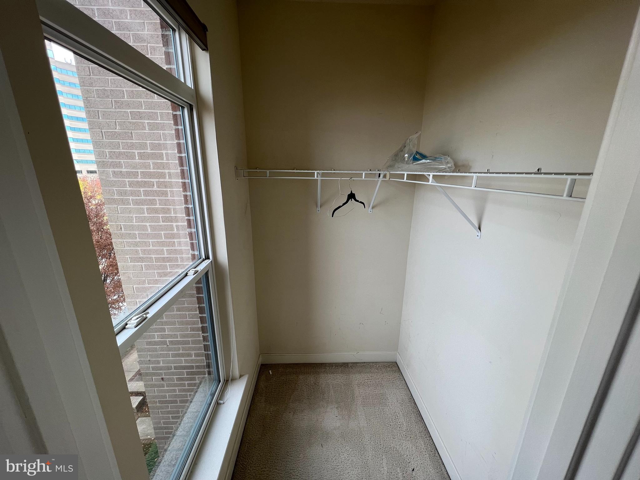 CENTERPOINTE - Residential Lease