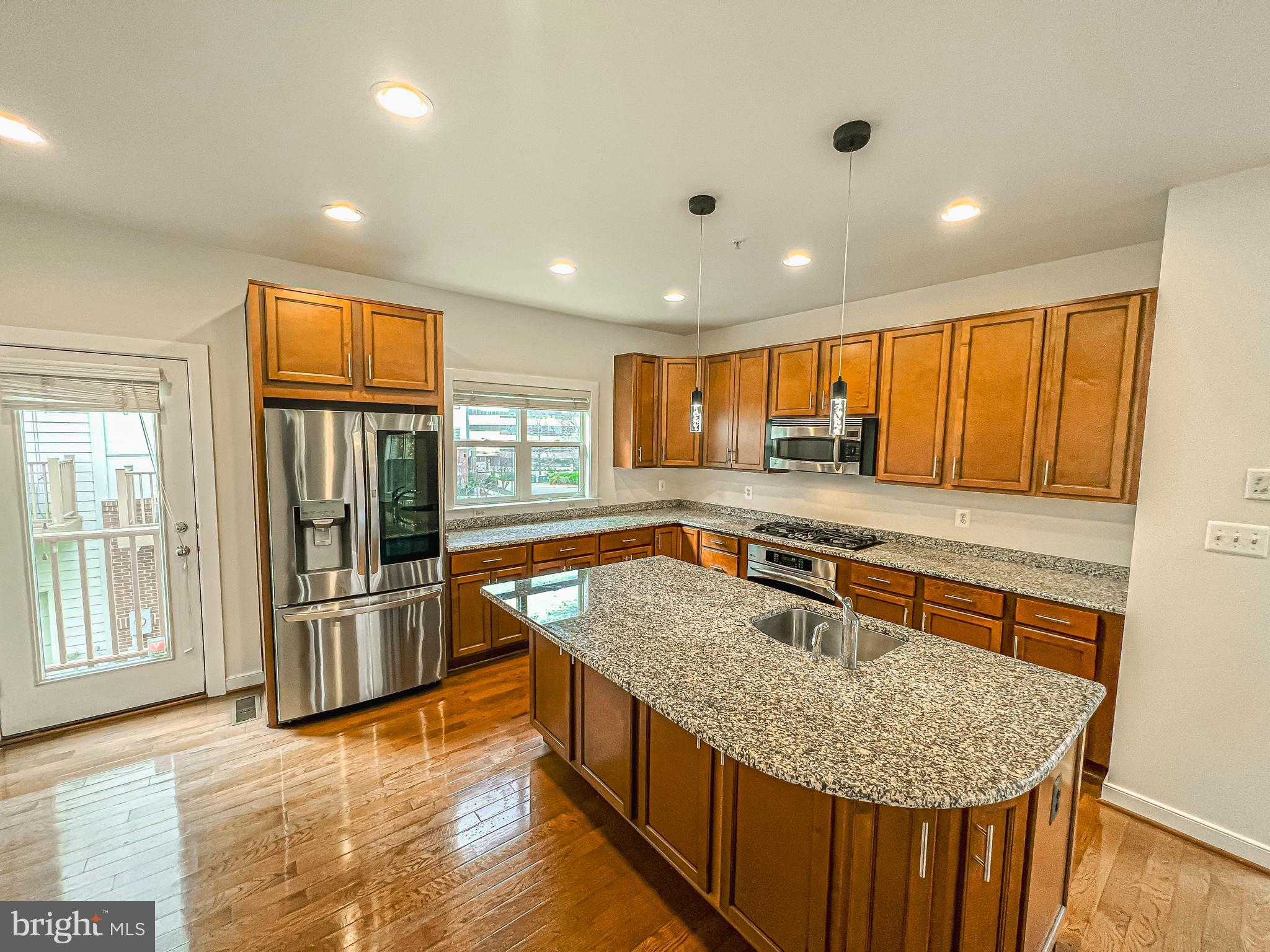 CENTERPOINTE - Residential Lease