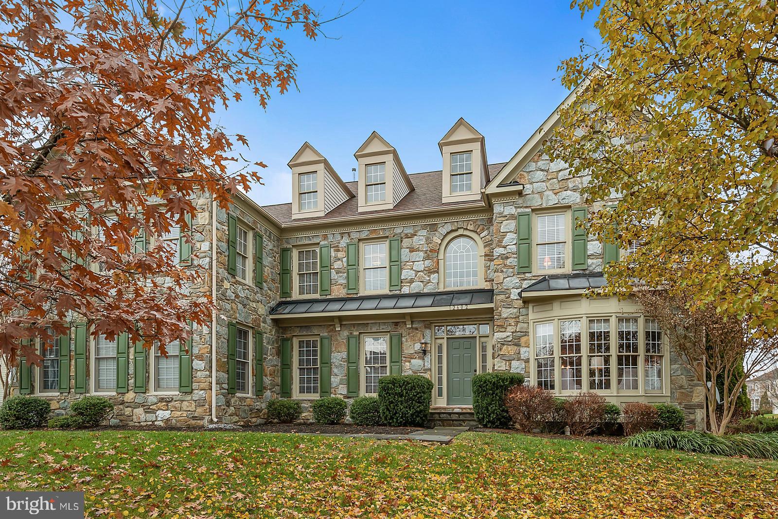 VICTORY LAKES - Residential