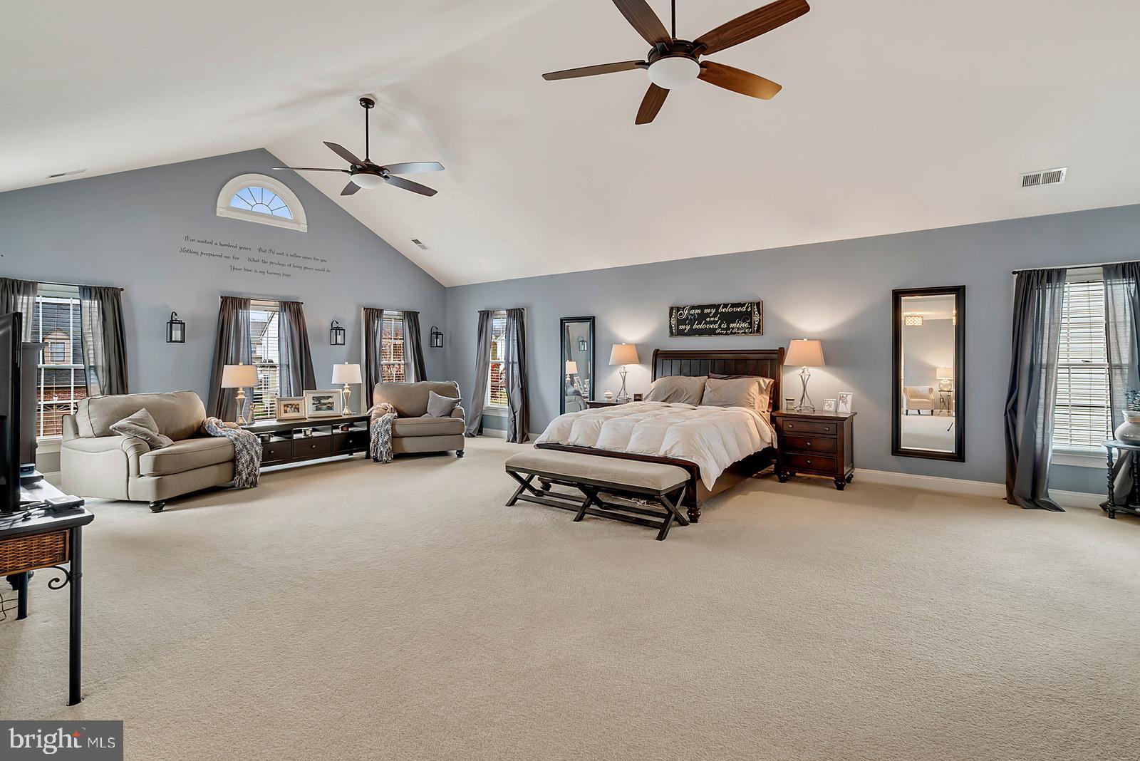 VICTORY LAKES - Residential