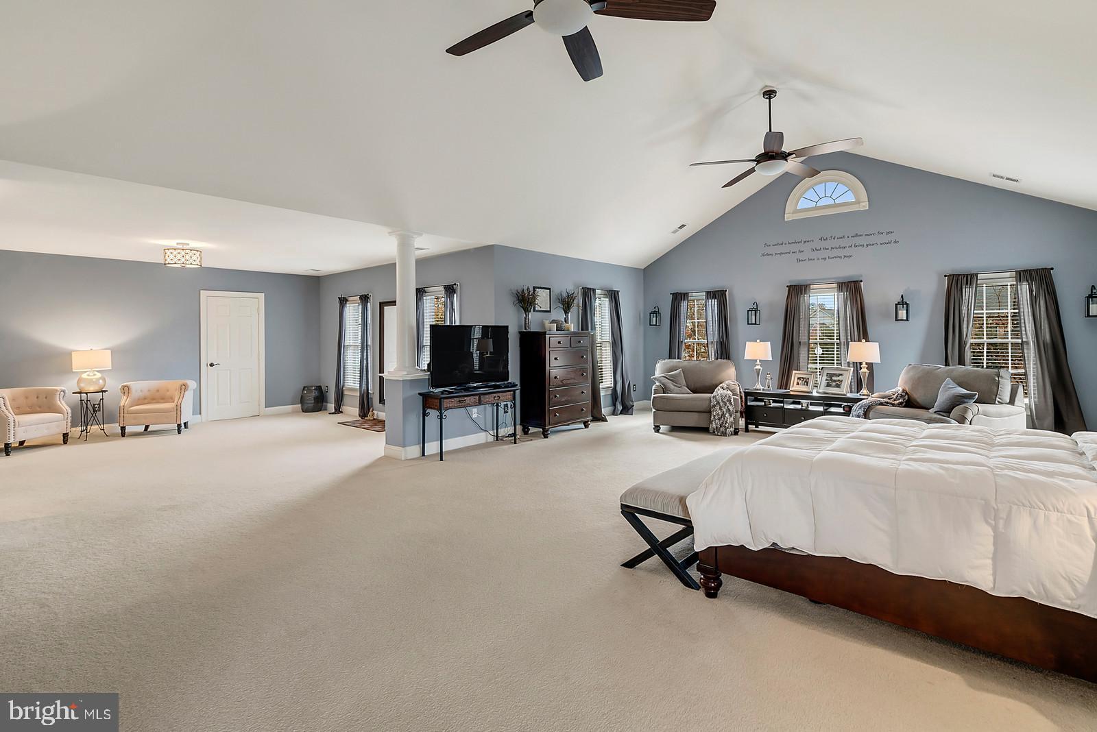 VICTORY LAKES - Residential