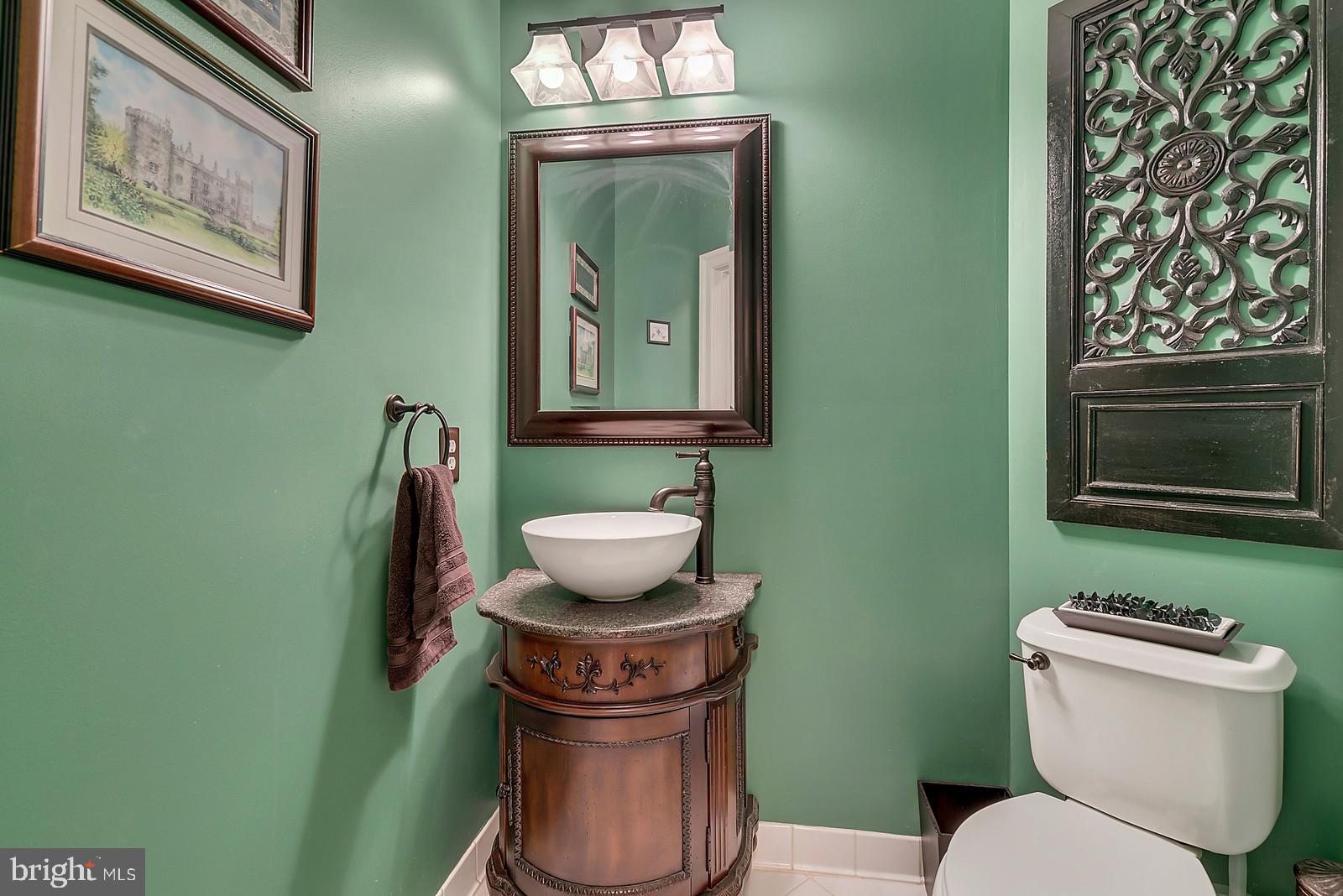 VICTORY LAKES - Residential