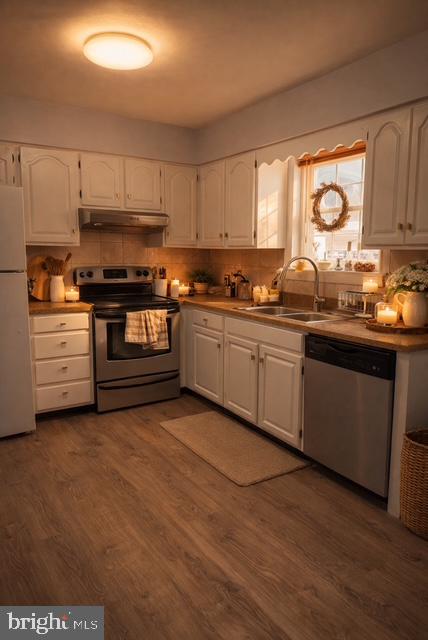 EASTWOOD MEADOWS - Residential