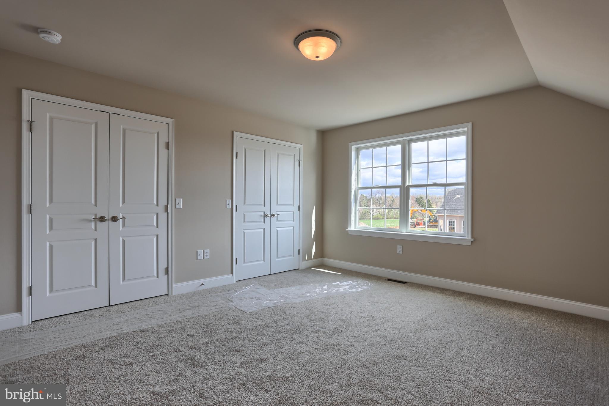 THE ESTATES AT HEARTHSIDE - Residential