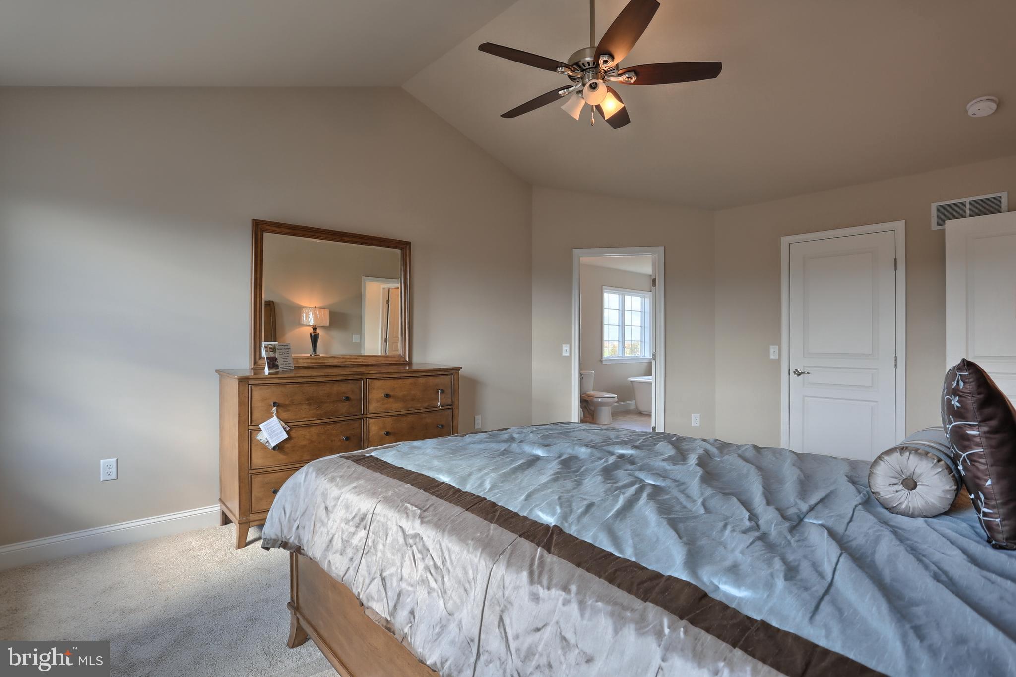 THE ESTATES AT HEARTHSIDE - Residential