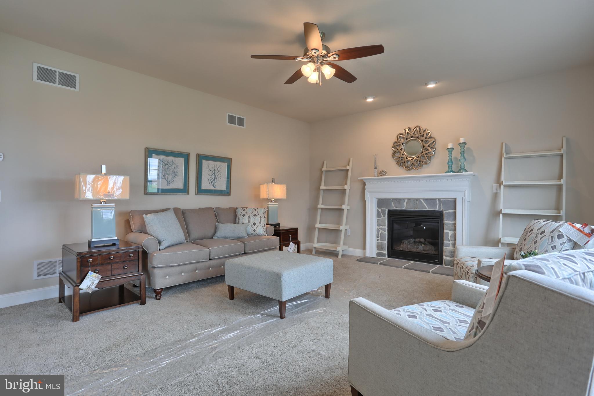 THE ESTATES AT HEARTHSIDE - Residential