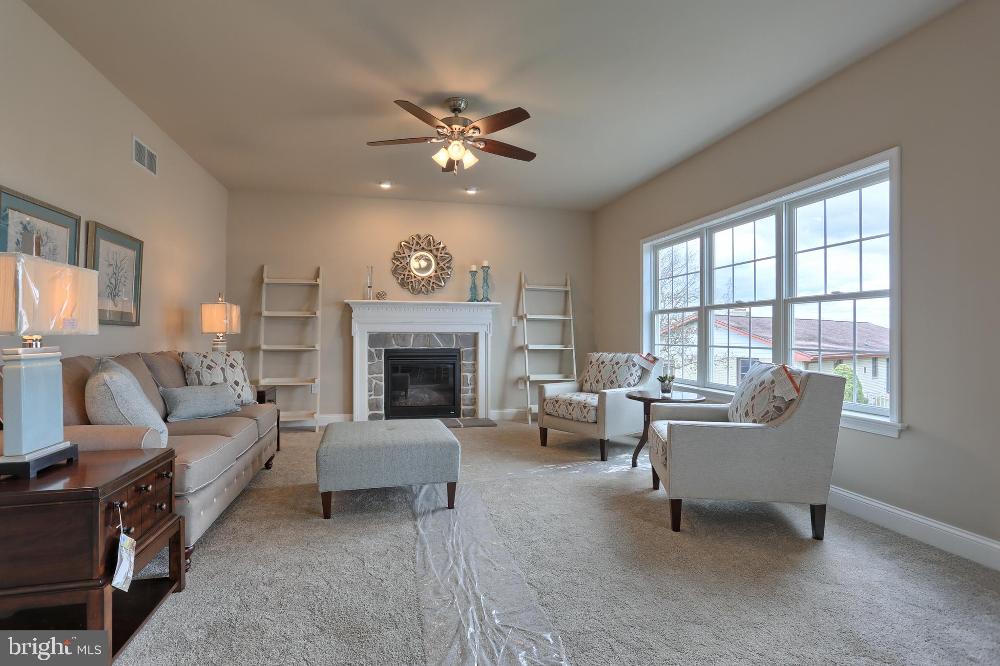 THE ESTATES AT HEARTHSIDE - Residential