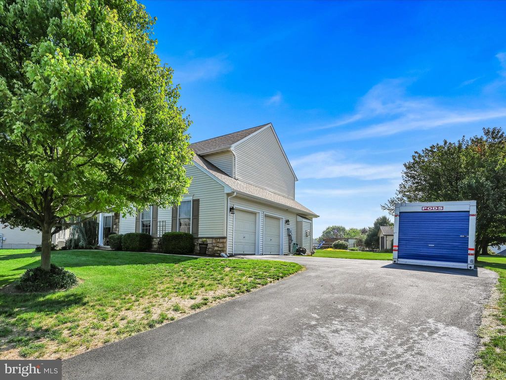 Photo of 41 Hillcrest Road, Marietta, PA 17547 (MLS # PALA2056014)