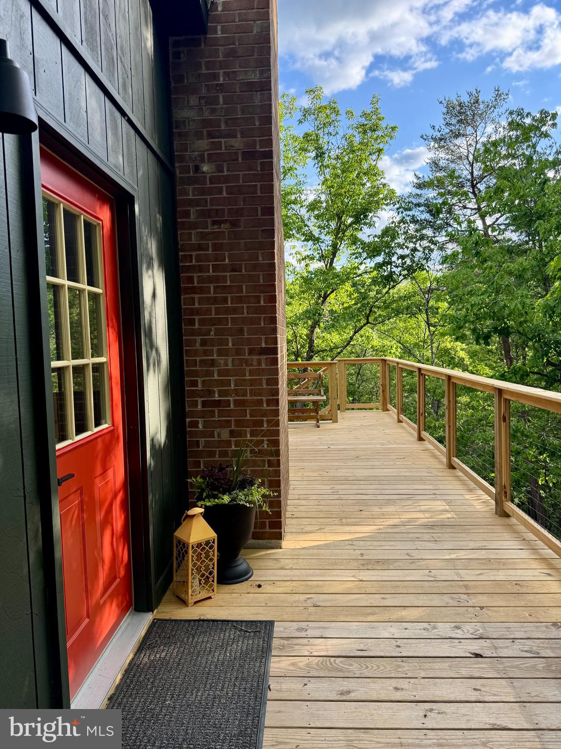 828 SNYDER'S RIDGE