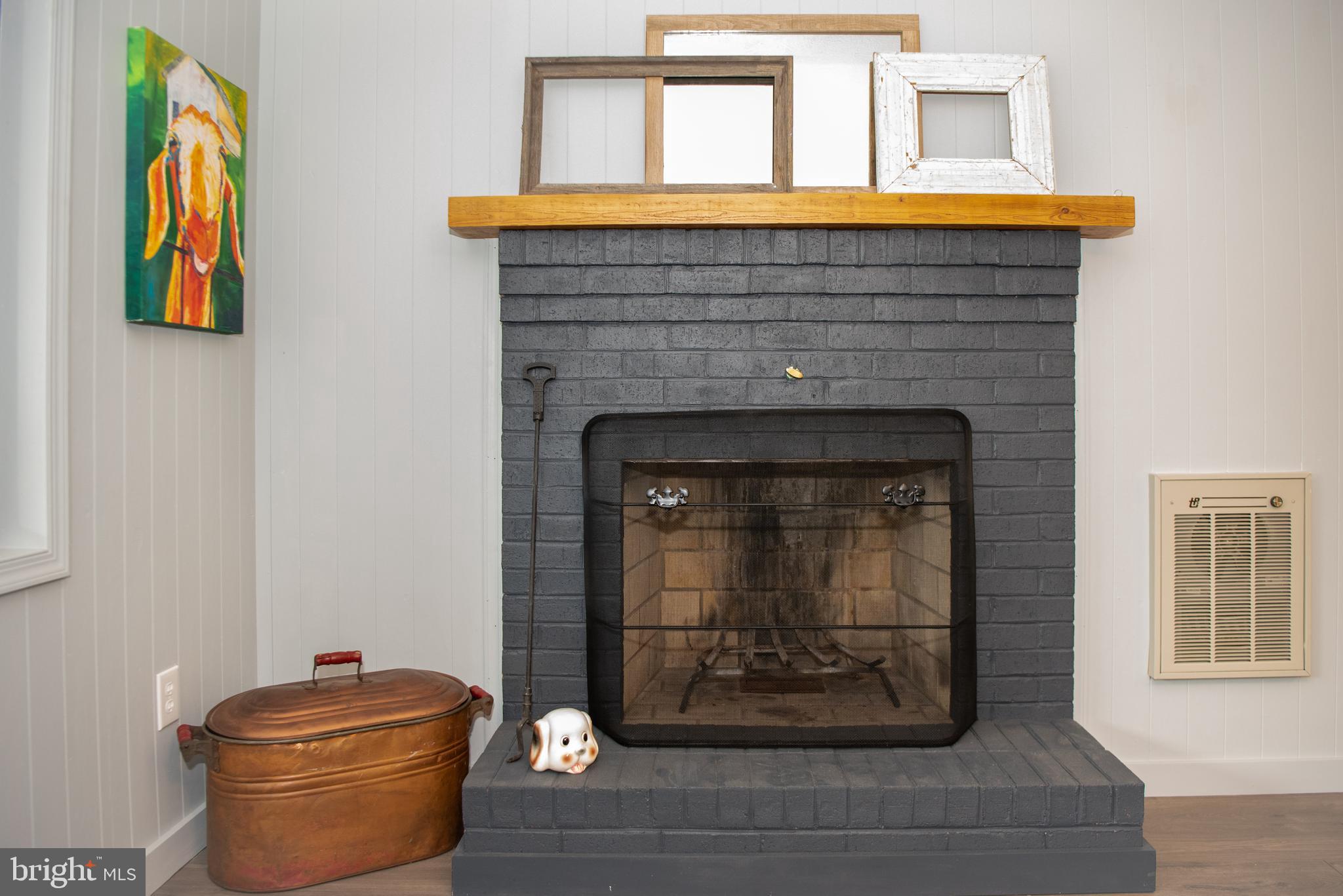 CABINS AT LOST RIVER - Residential