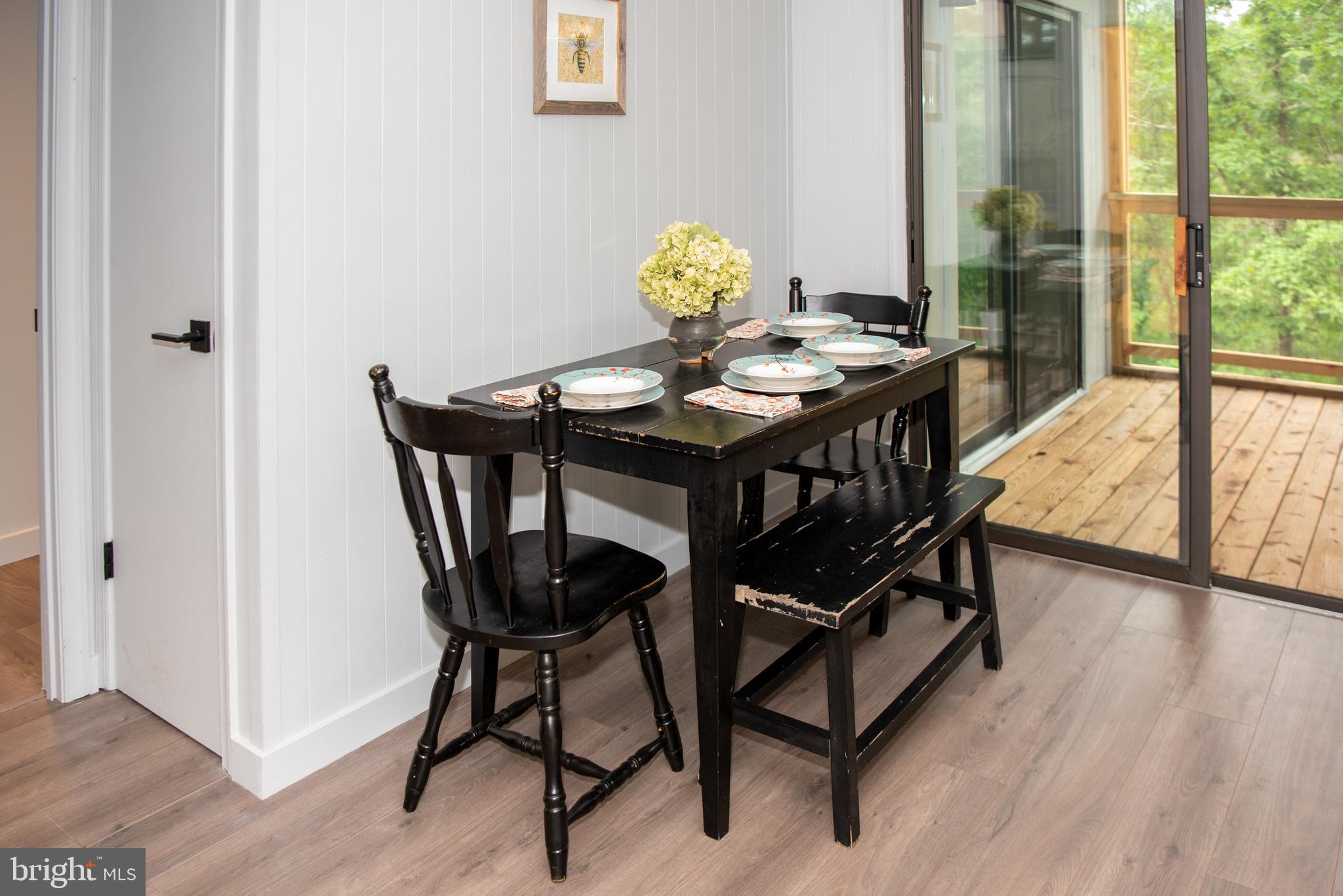 CABINS AT LOST RIVER - Residential