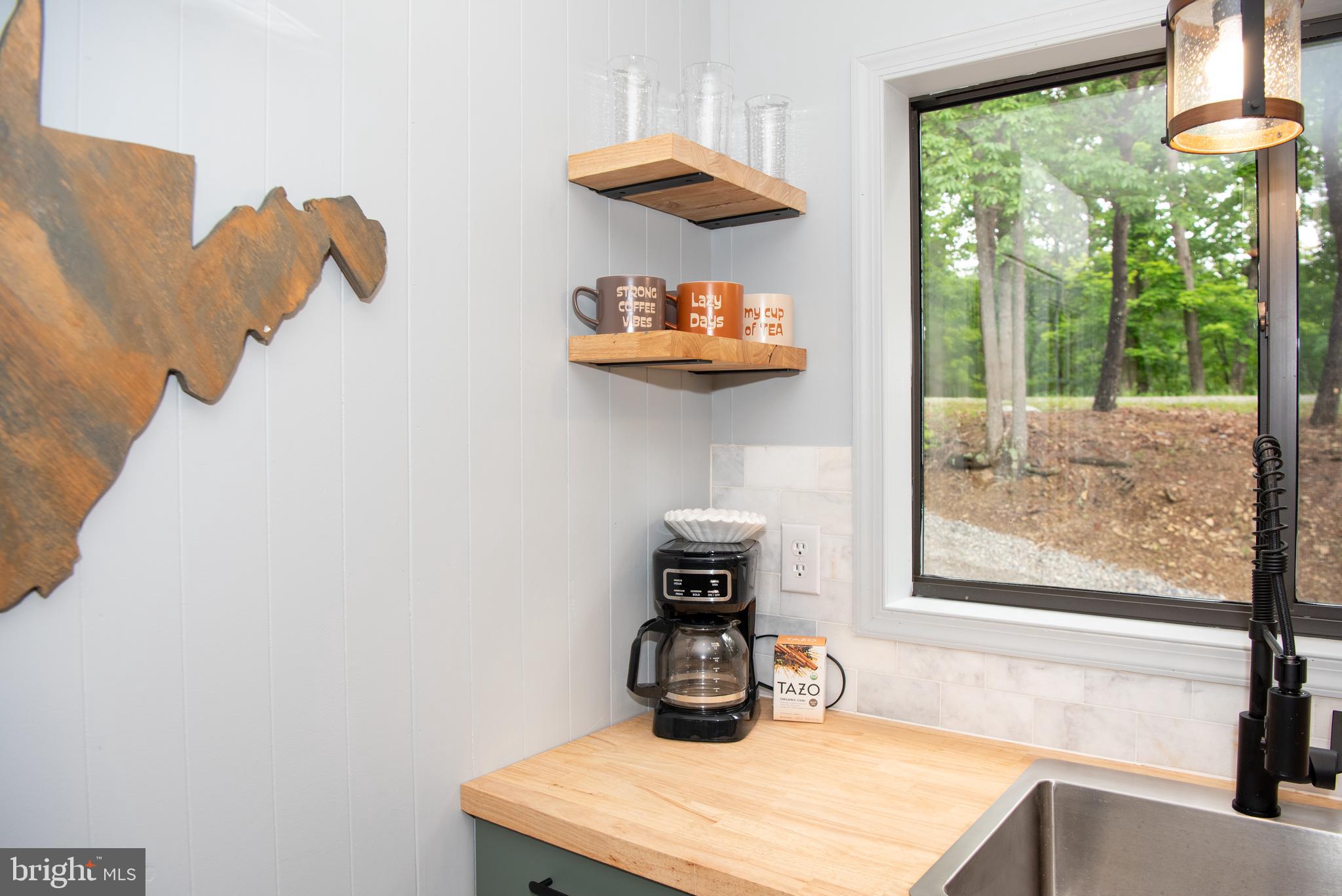 CABINS AT LOST RIVER - Residential