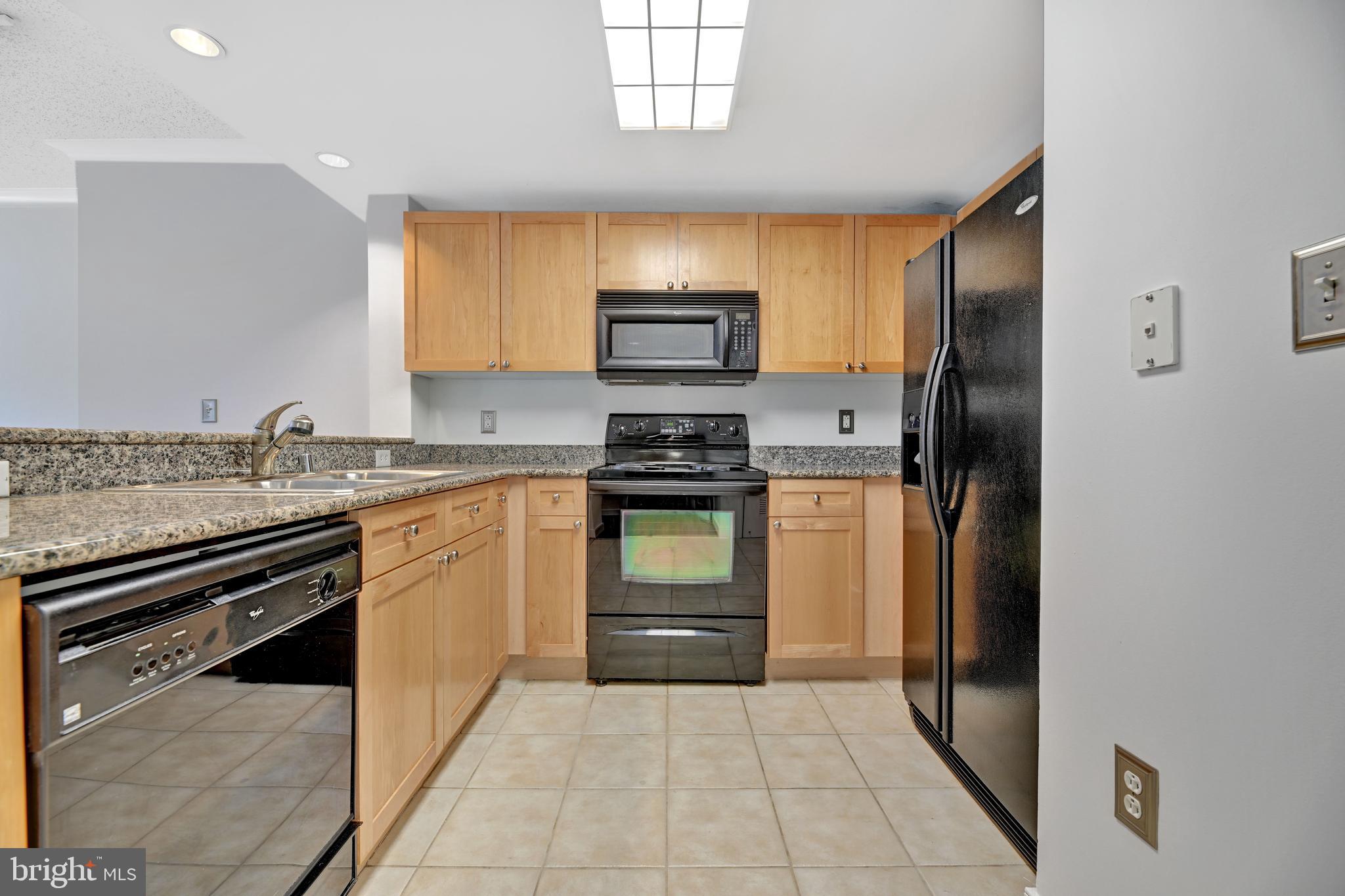 777 7TH STREET NW 821