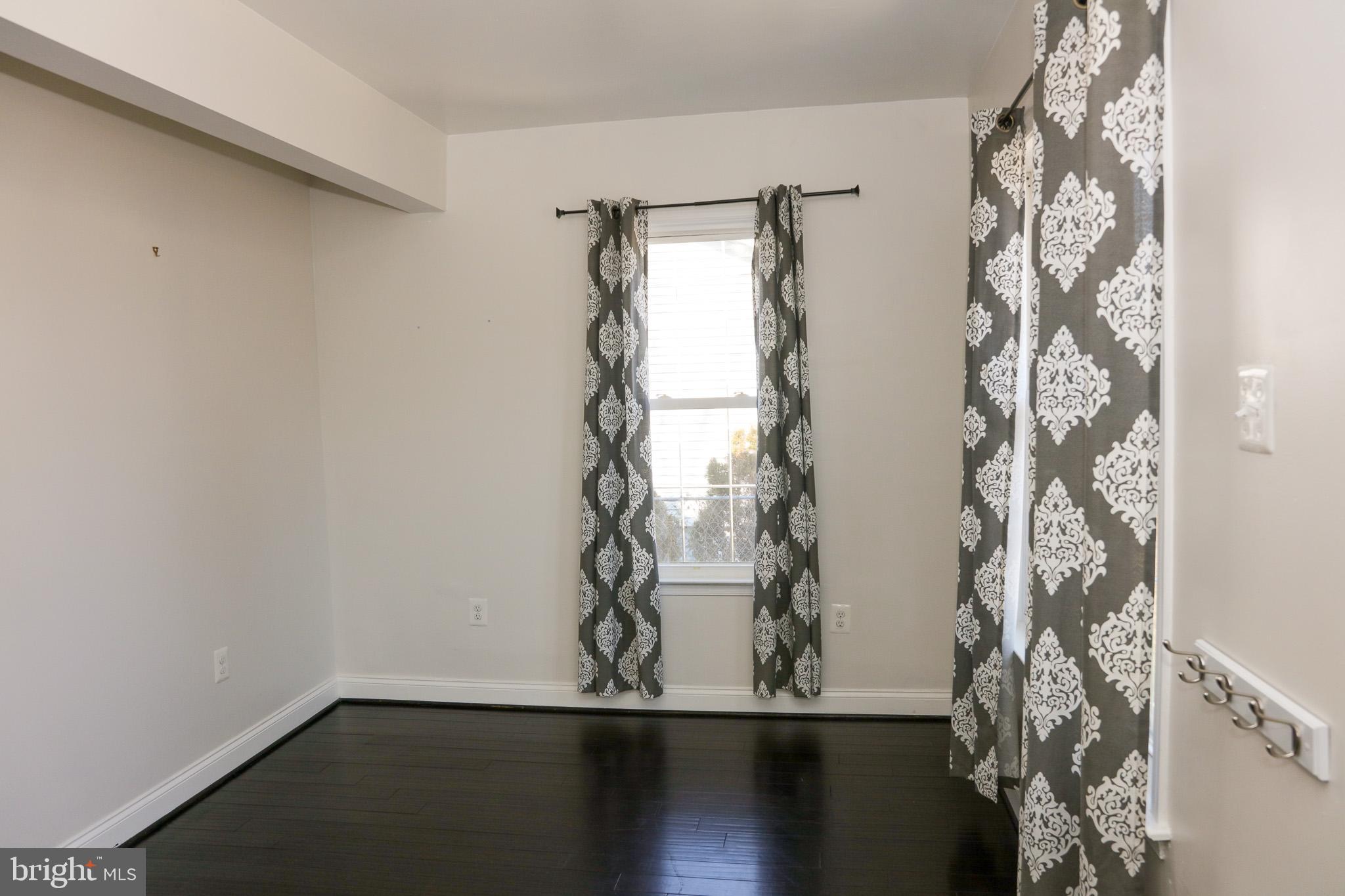 NORTH LINTHICUM - Residential