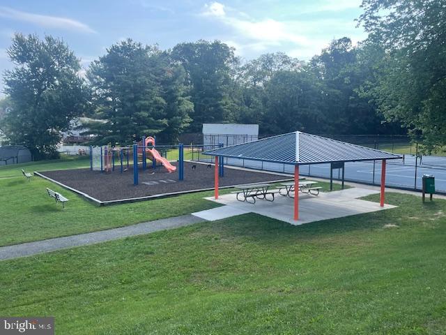 NORTH LINTHICUM - Residential