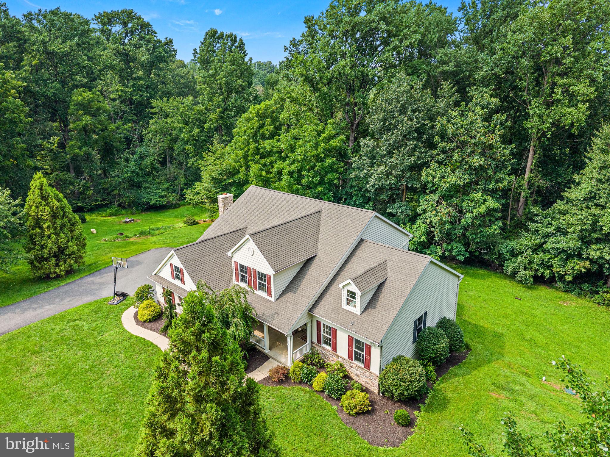 60 HOMESTEAD LANE