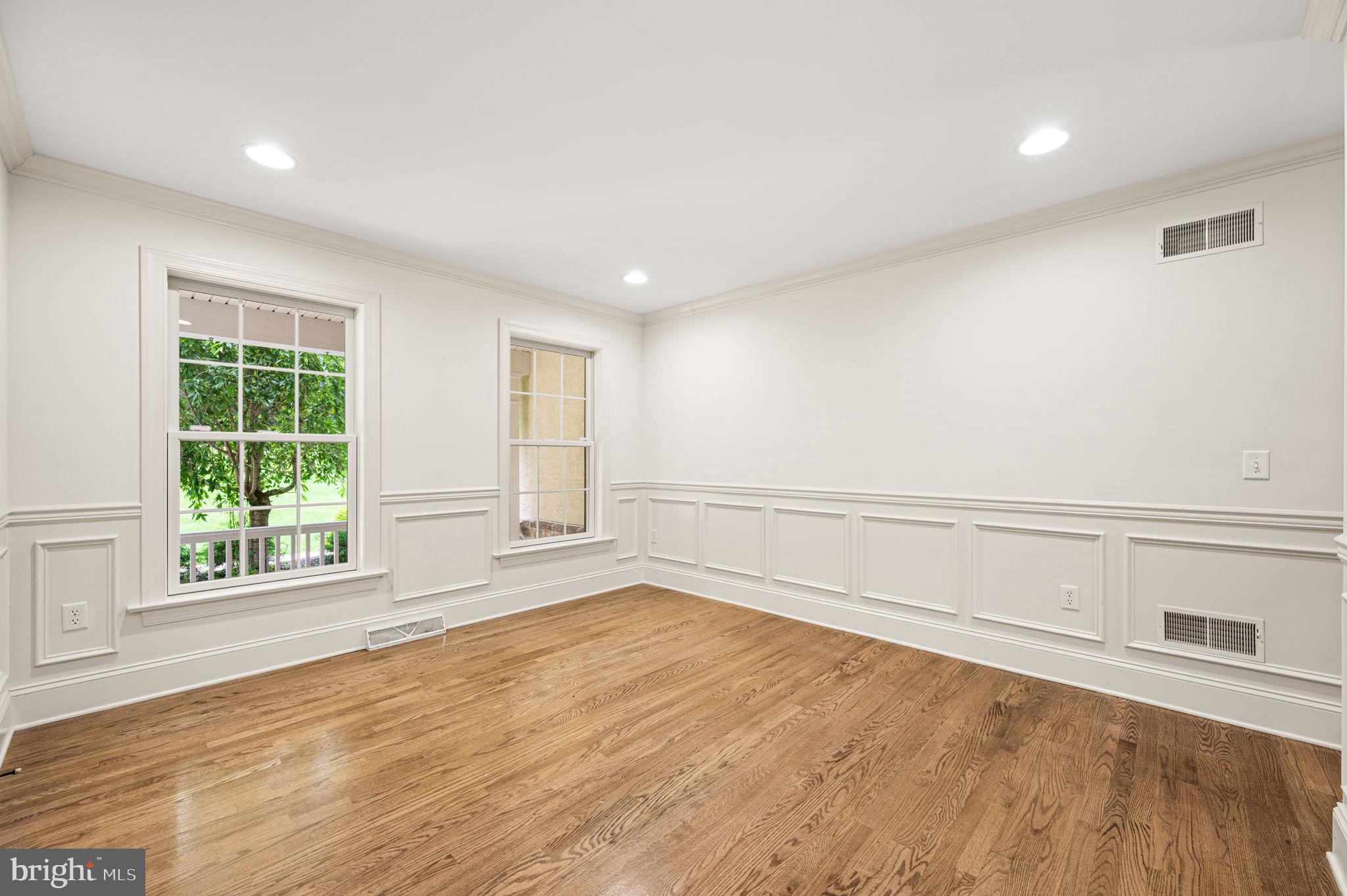 60 HOMESTEAD LANE