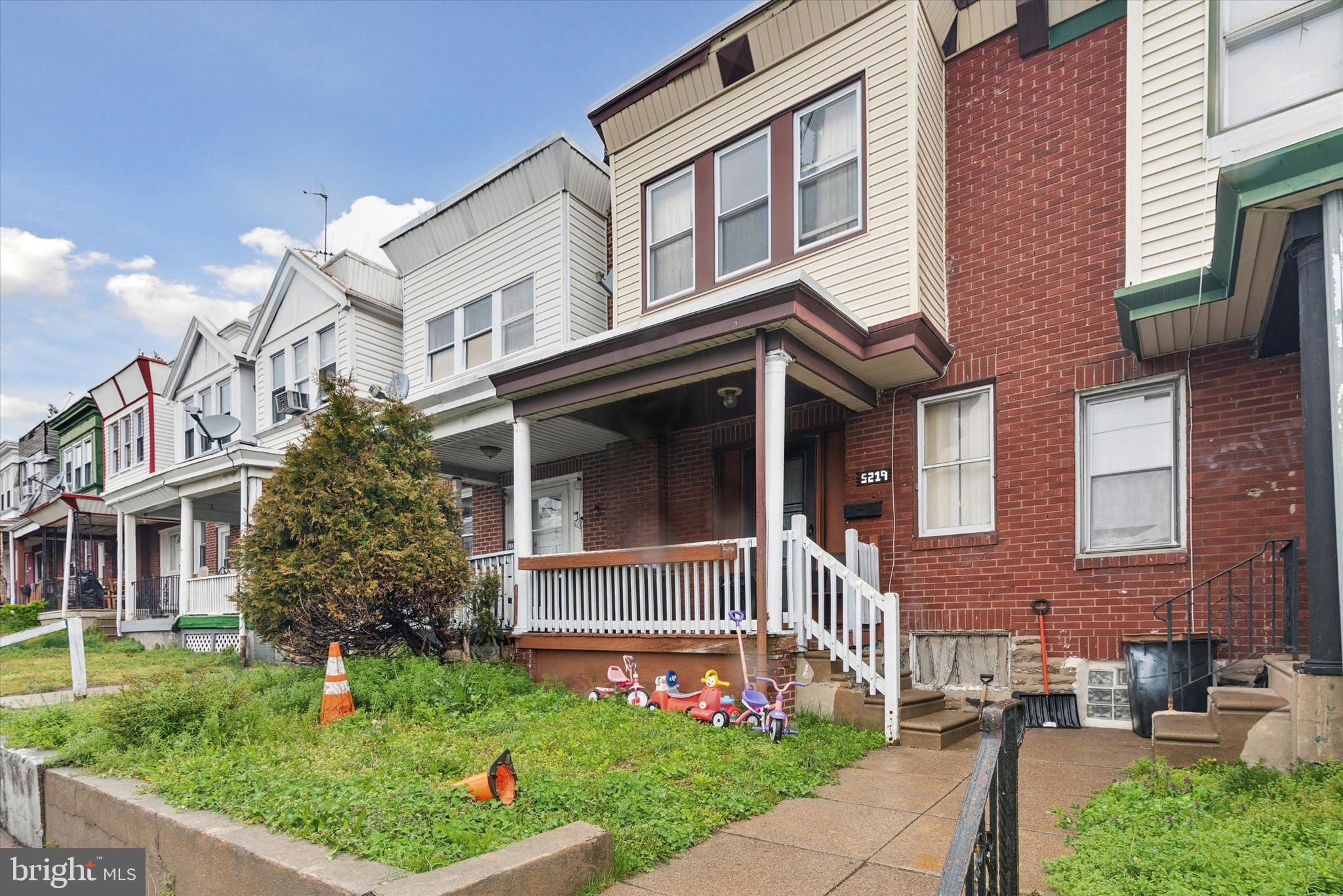 GERMANTOWN (EAST) - Residential