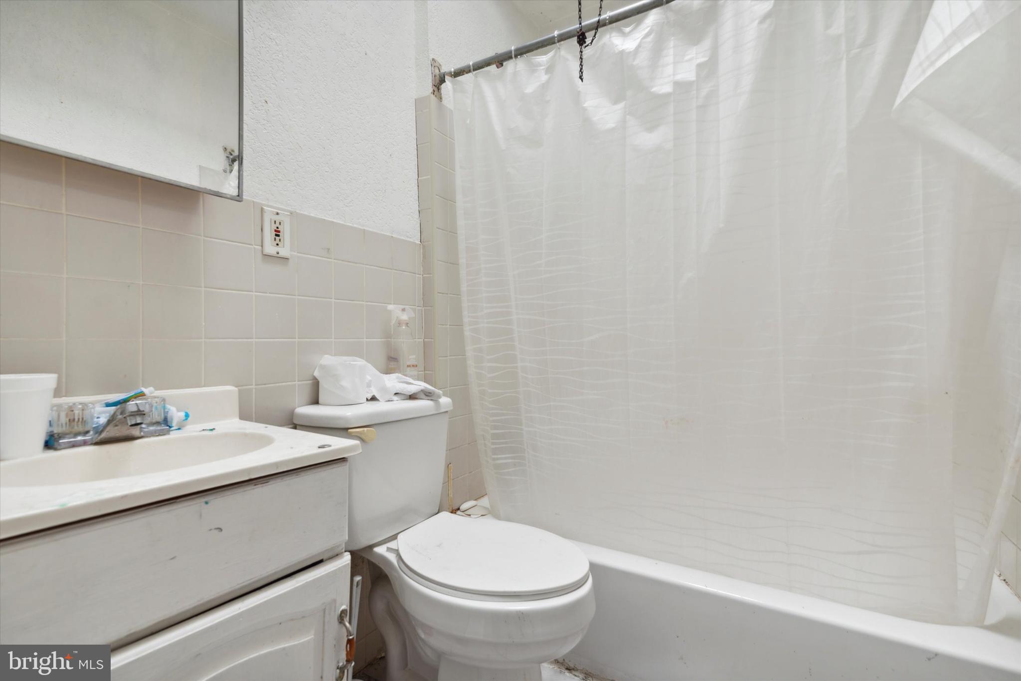 GERMANTOWN (EAST) - Residential