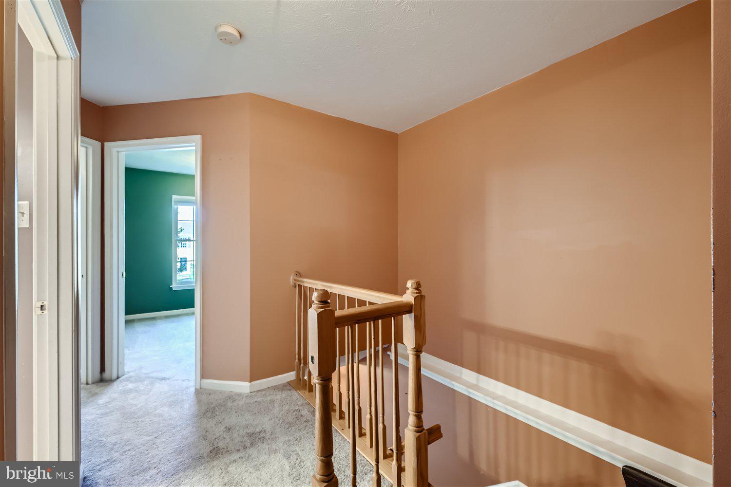 SENECA POINTE - Residential