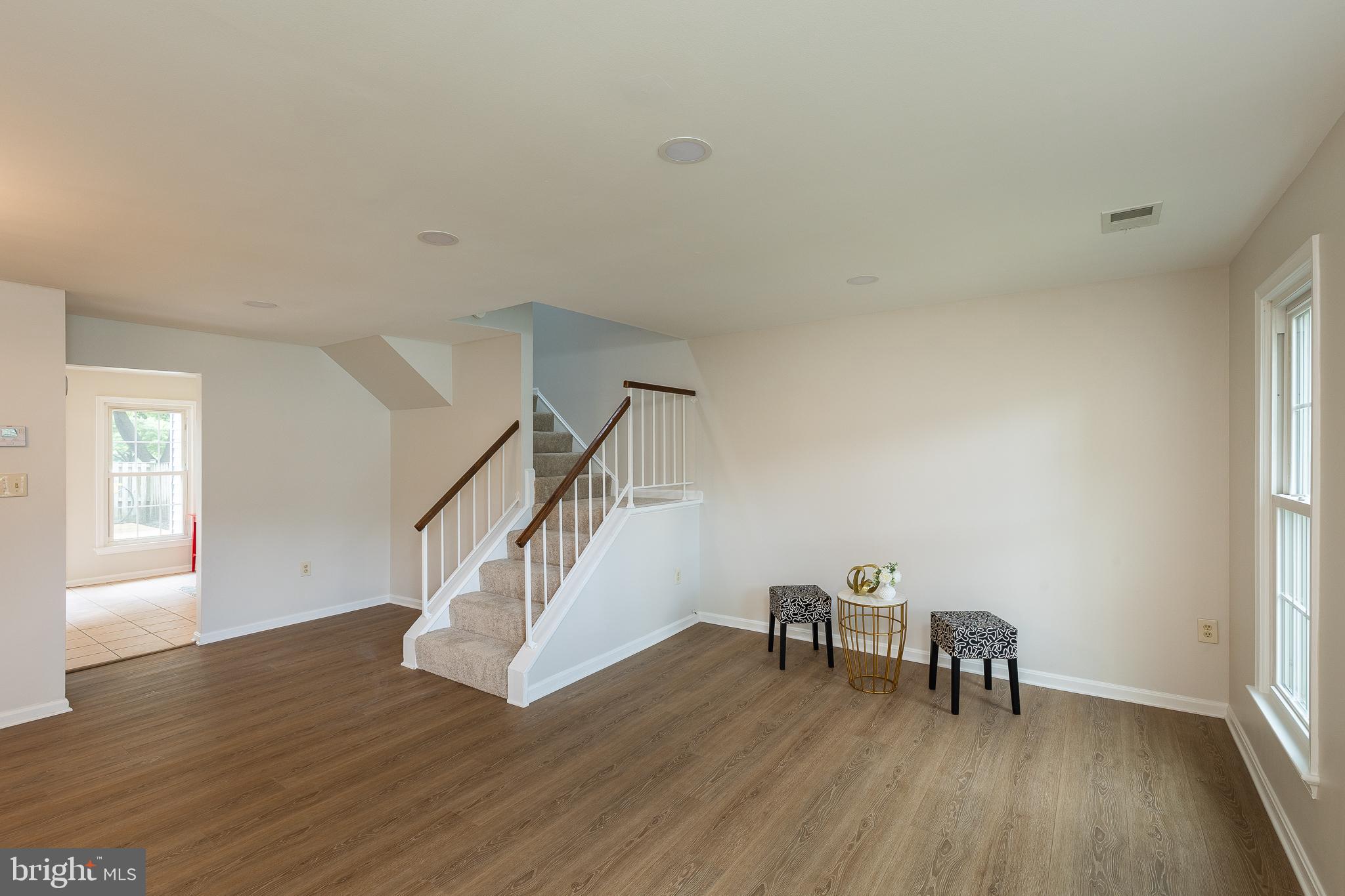 HAYFIELD VIEW - Residential Lease