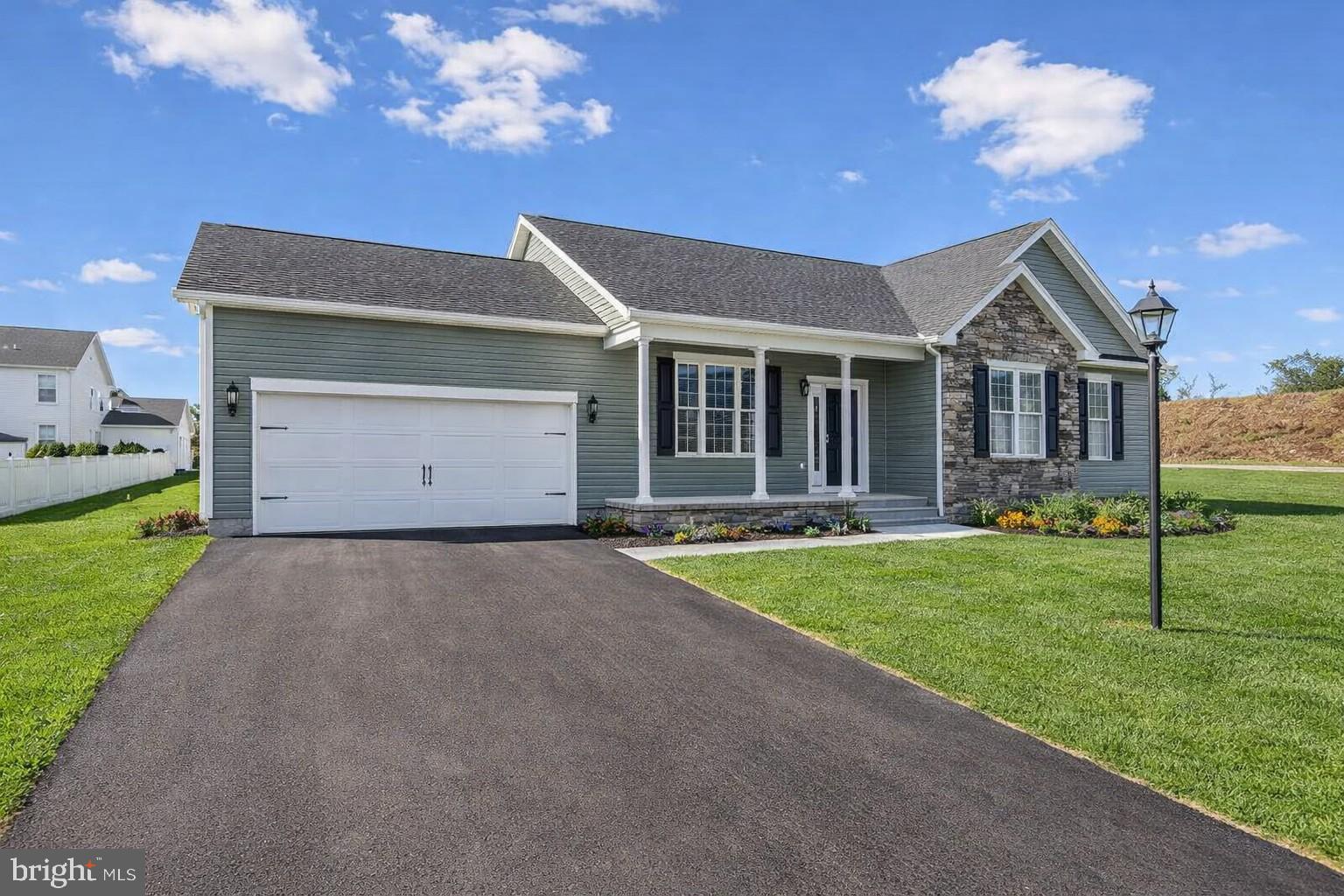 CUMBERLAND VILLAGE - Residential