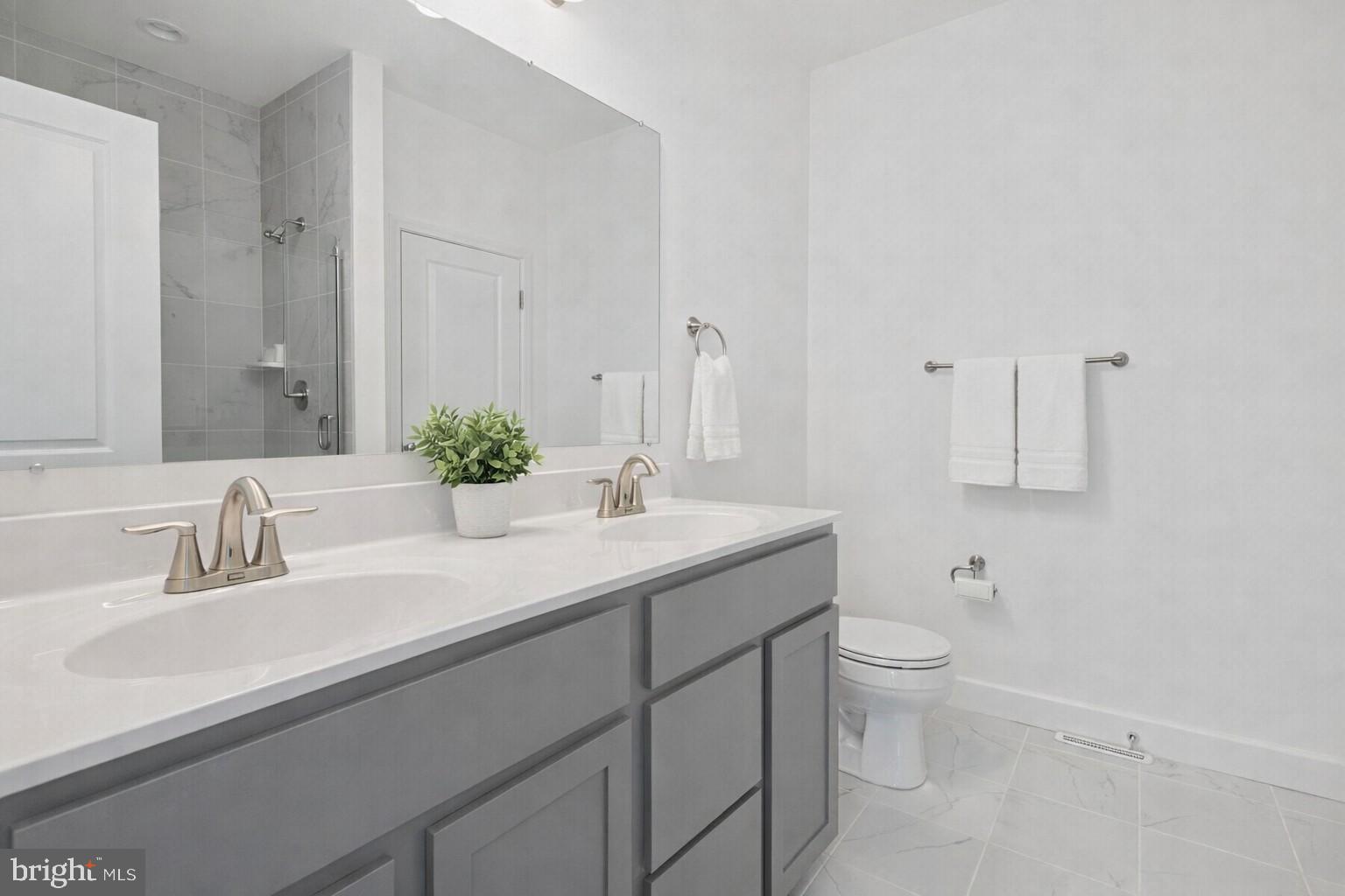 CUMBERLAND VILLAGE - Residential