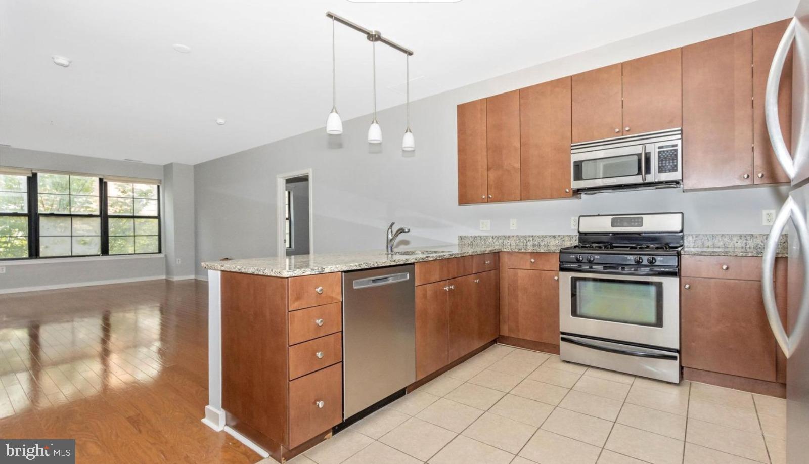 CHARLES VILLAGE - Residential Lease