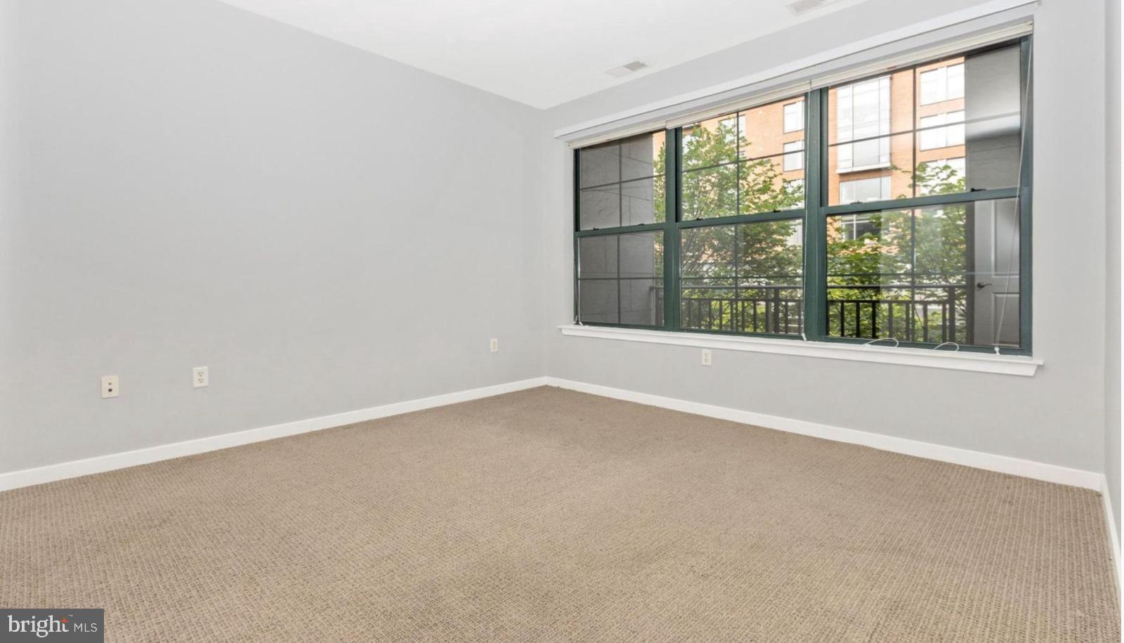 CHARLES VILLAGE - Residential Lease