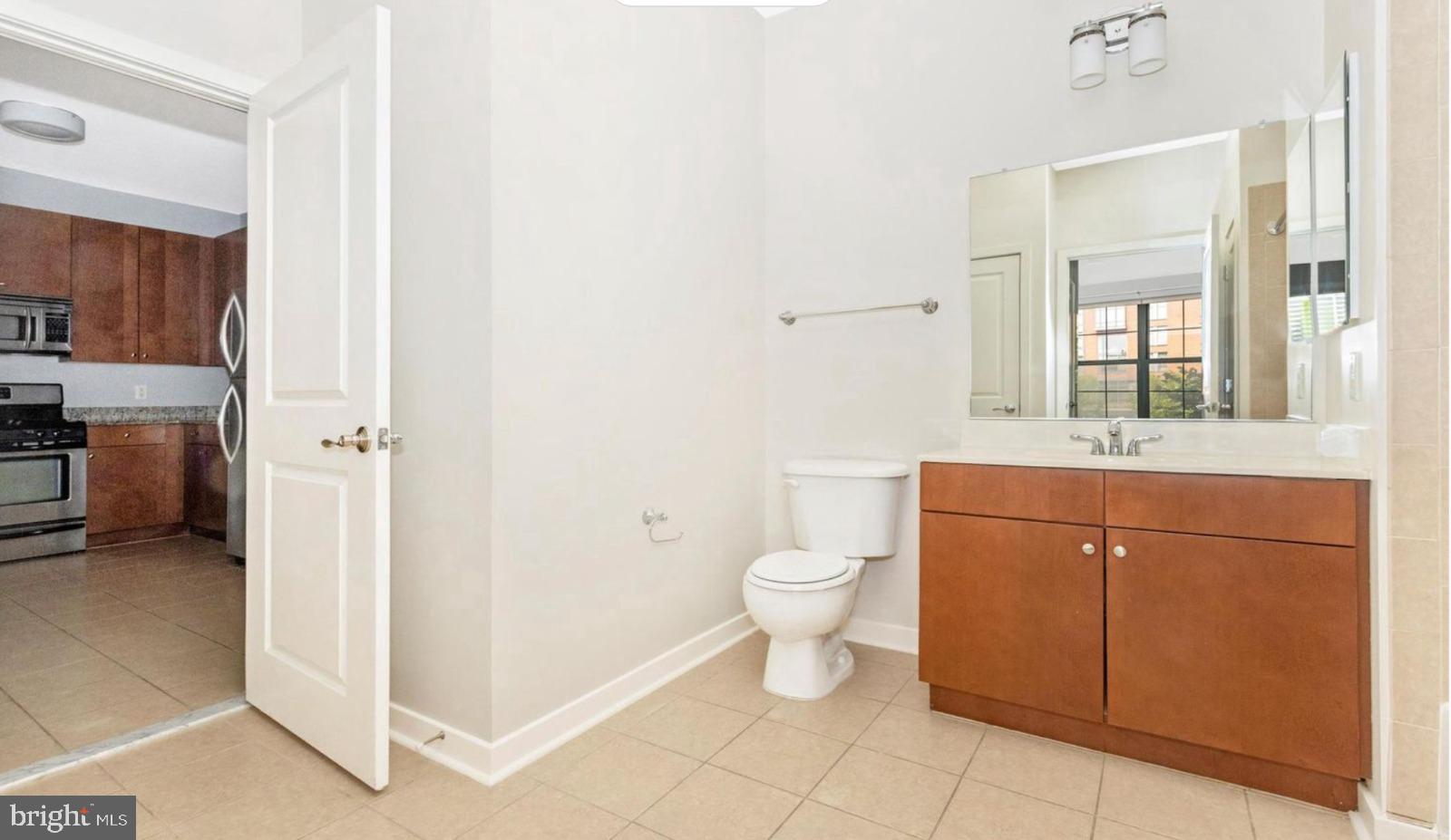 CHARLES VILLAGE - Residential Lease