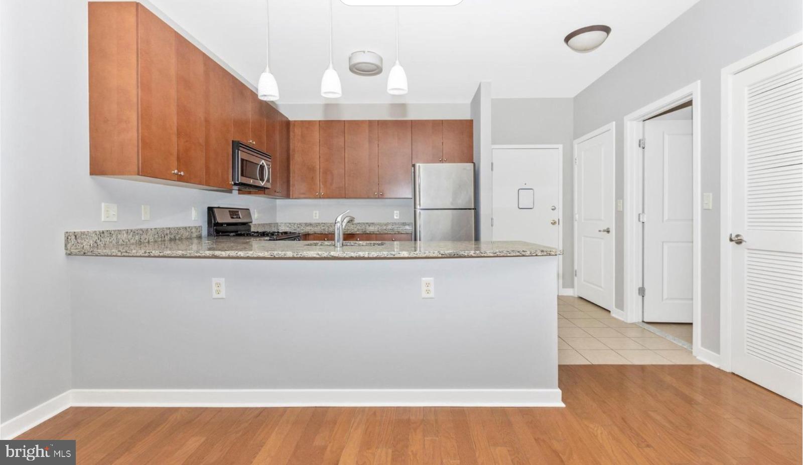 CHARLES VILLAGE - Residential Lease