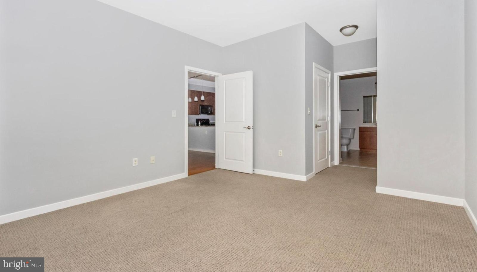 CHARLES VILLAGE - Residential Lease