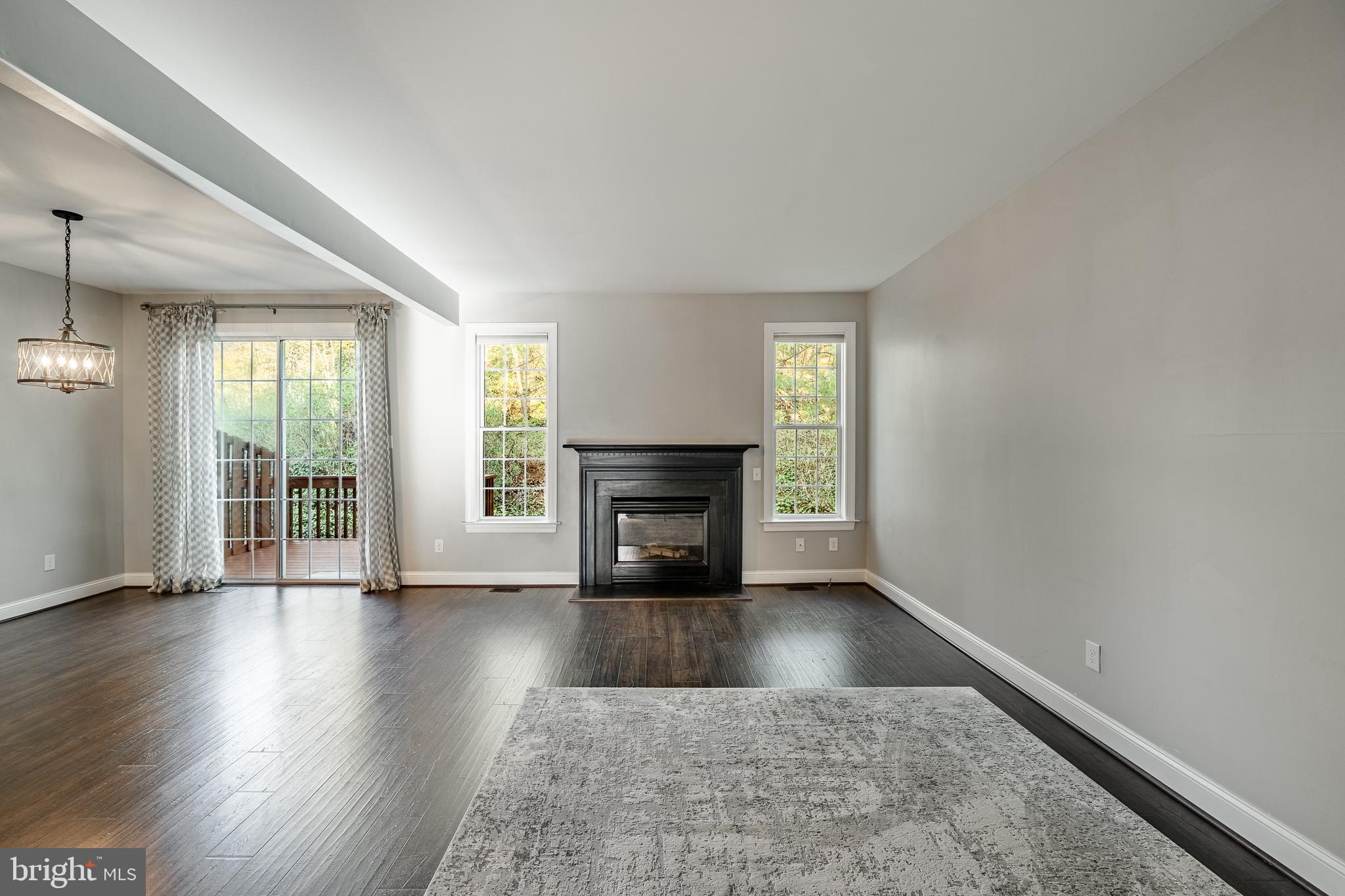 LONGWOOD VILLAGE - Residential