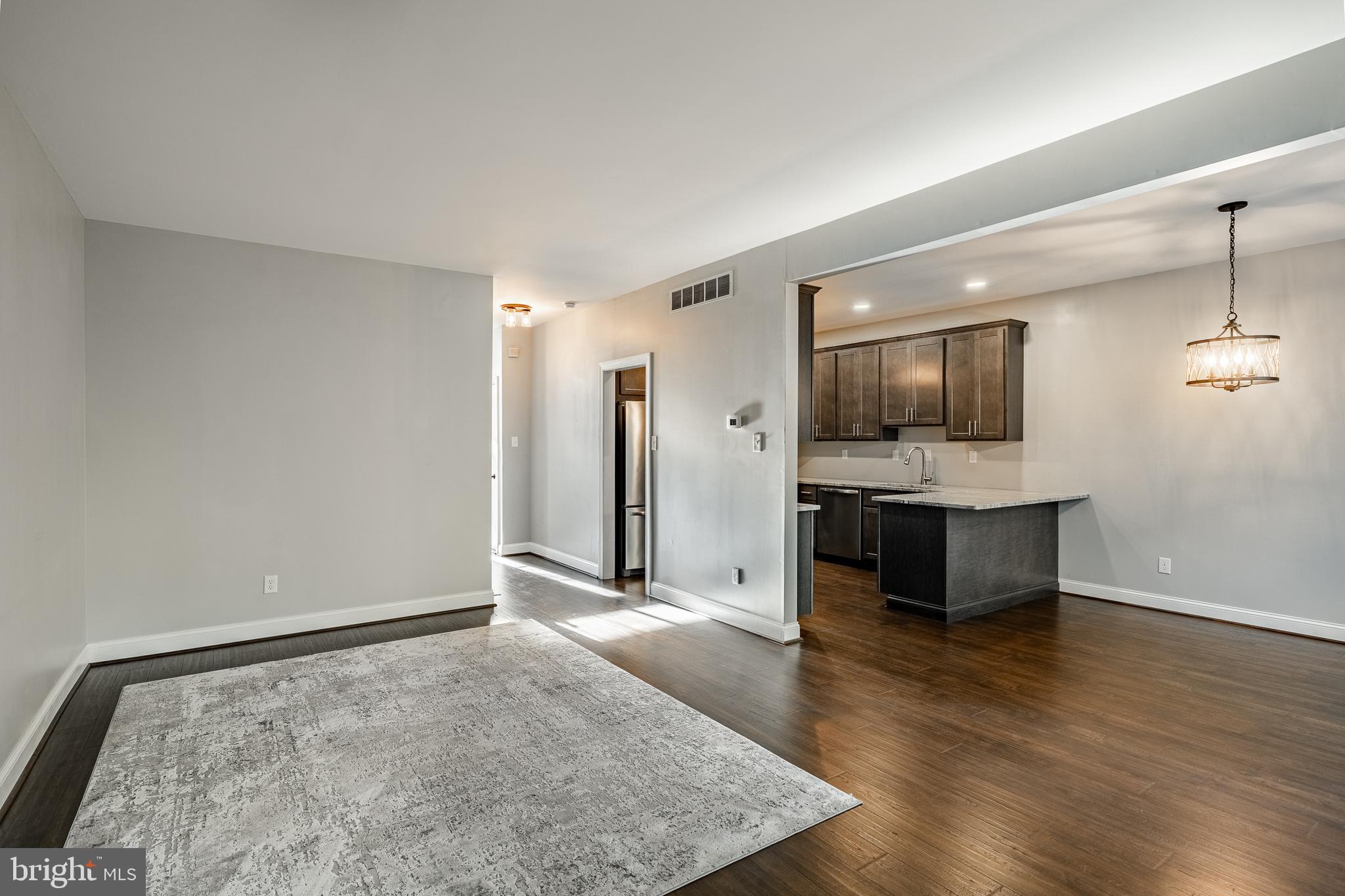 LONGWOOD VILLAGE - Residential